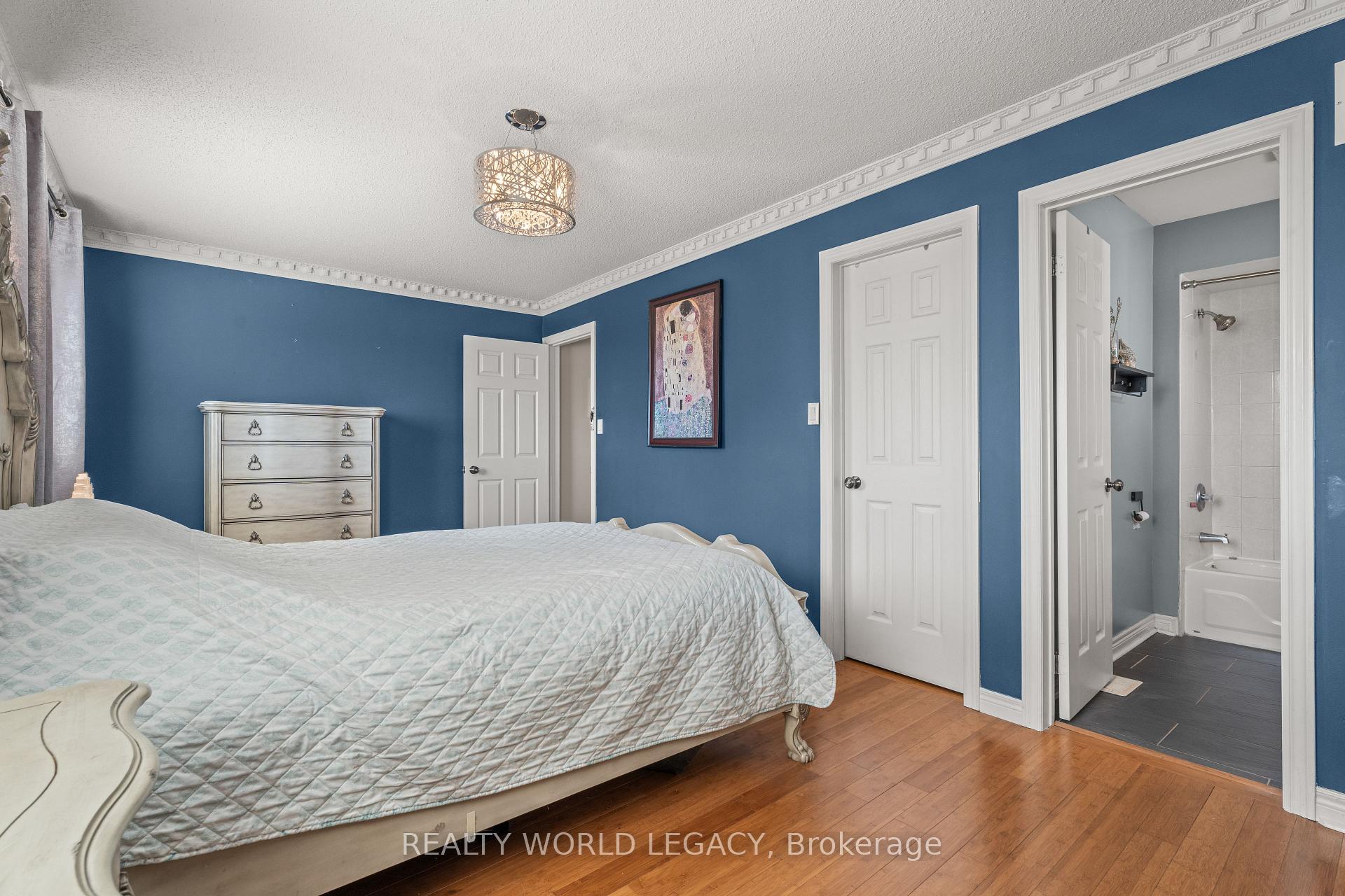 Photo 26 of 20 Pentland Road, Hamilton, Waterdown — HOMEH
