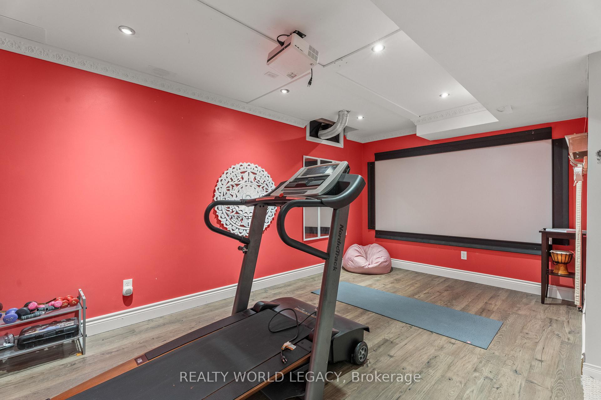 Photo 40 of 20 Pentland Road, Hamilton, Waterdown — HOMEH