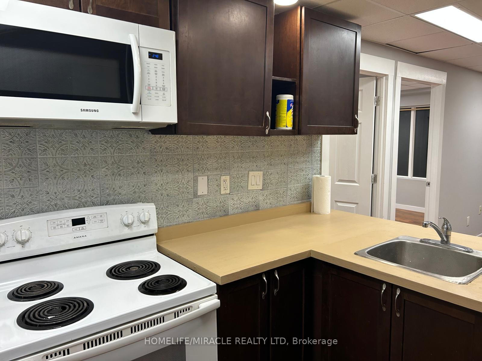 Photo 10 of Unit 4, 594 Barton Street E, Hamilton, Gibson — HOMEH