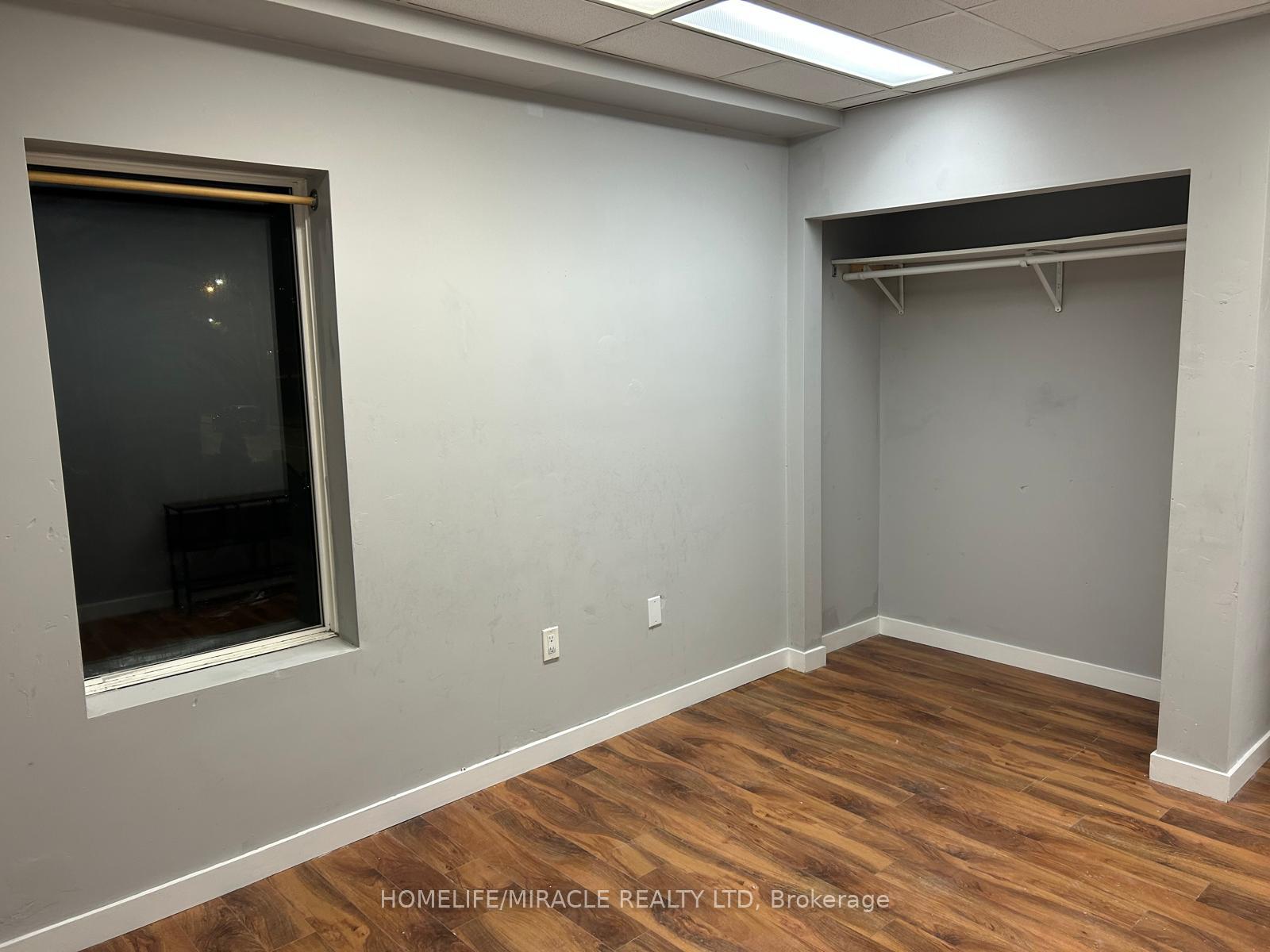 Photo 12 of Unit 4, 594 Barton Street E, Hamilton, Gibson — HOMEH