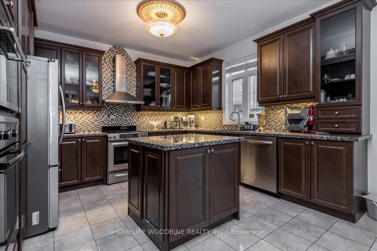 Photo 8 of 28 Credo Drive, Vaughan, Vellore Village — HOMEH