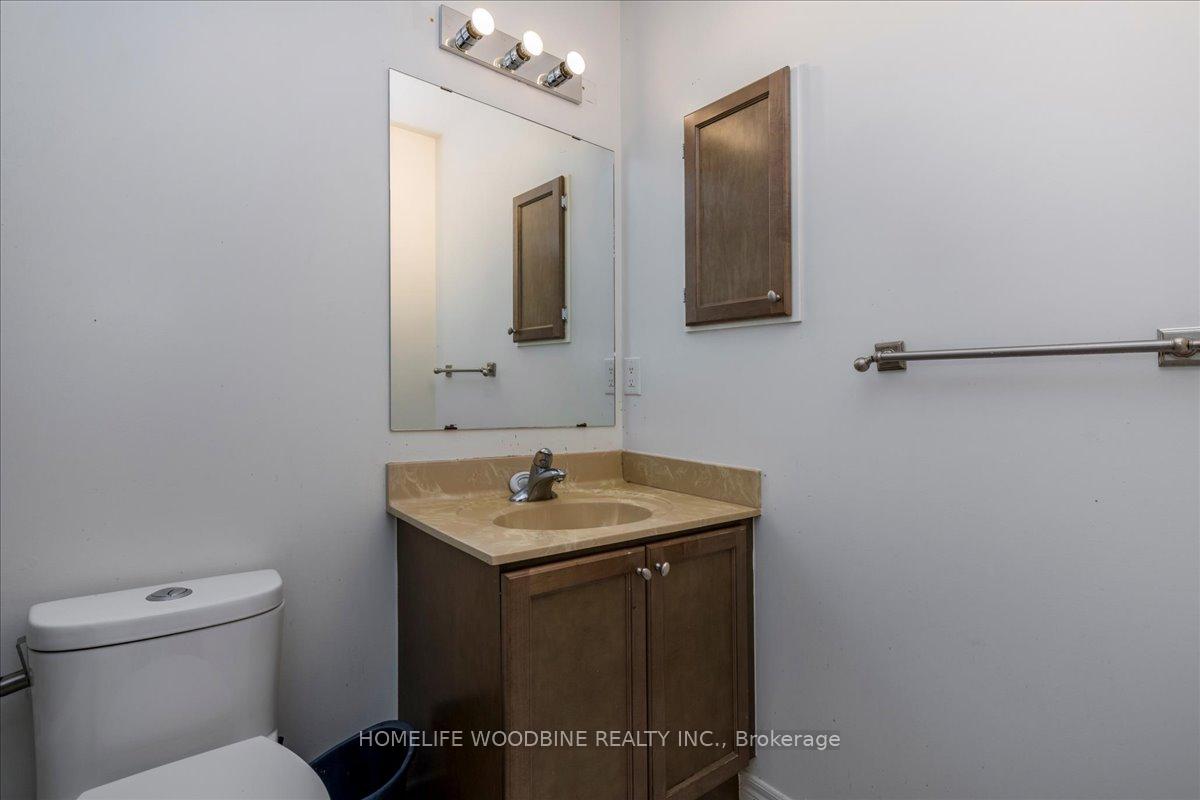 Photo 5 of 28 Credo Drive, Vaughan, Vellore Village — HOMEH