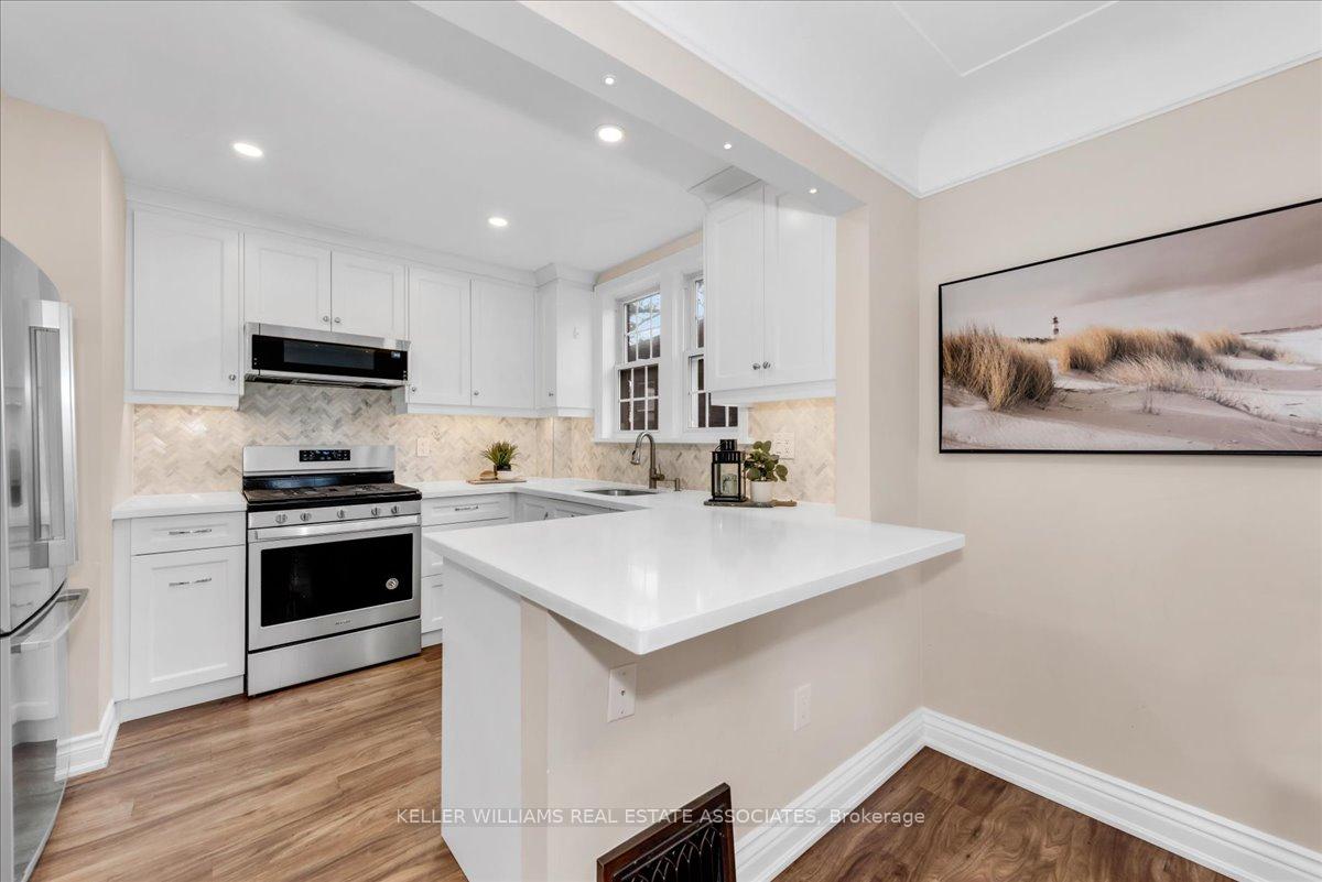 Photo 4 of 22 Wesanford Place, Hamilton, Durand — HOMEH