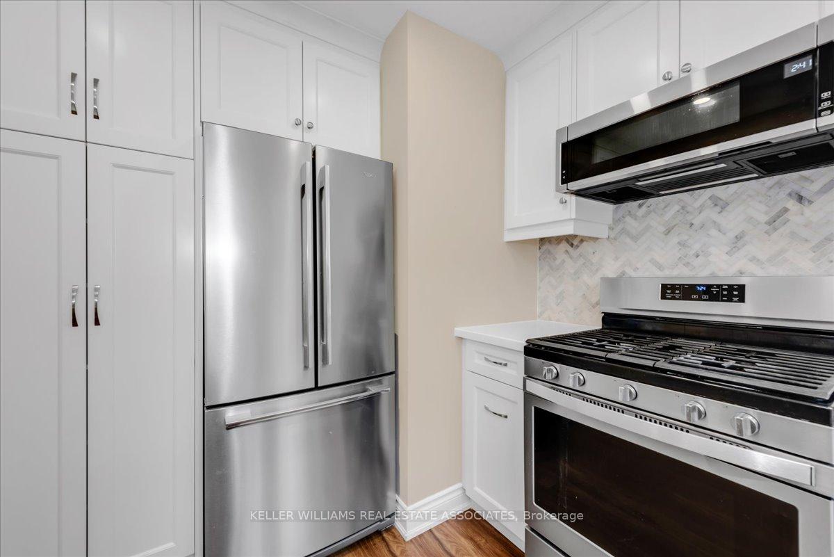 Photo 5 of 22 Wesanford Place, Hamilton, Durand — HOMEH