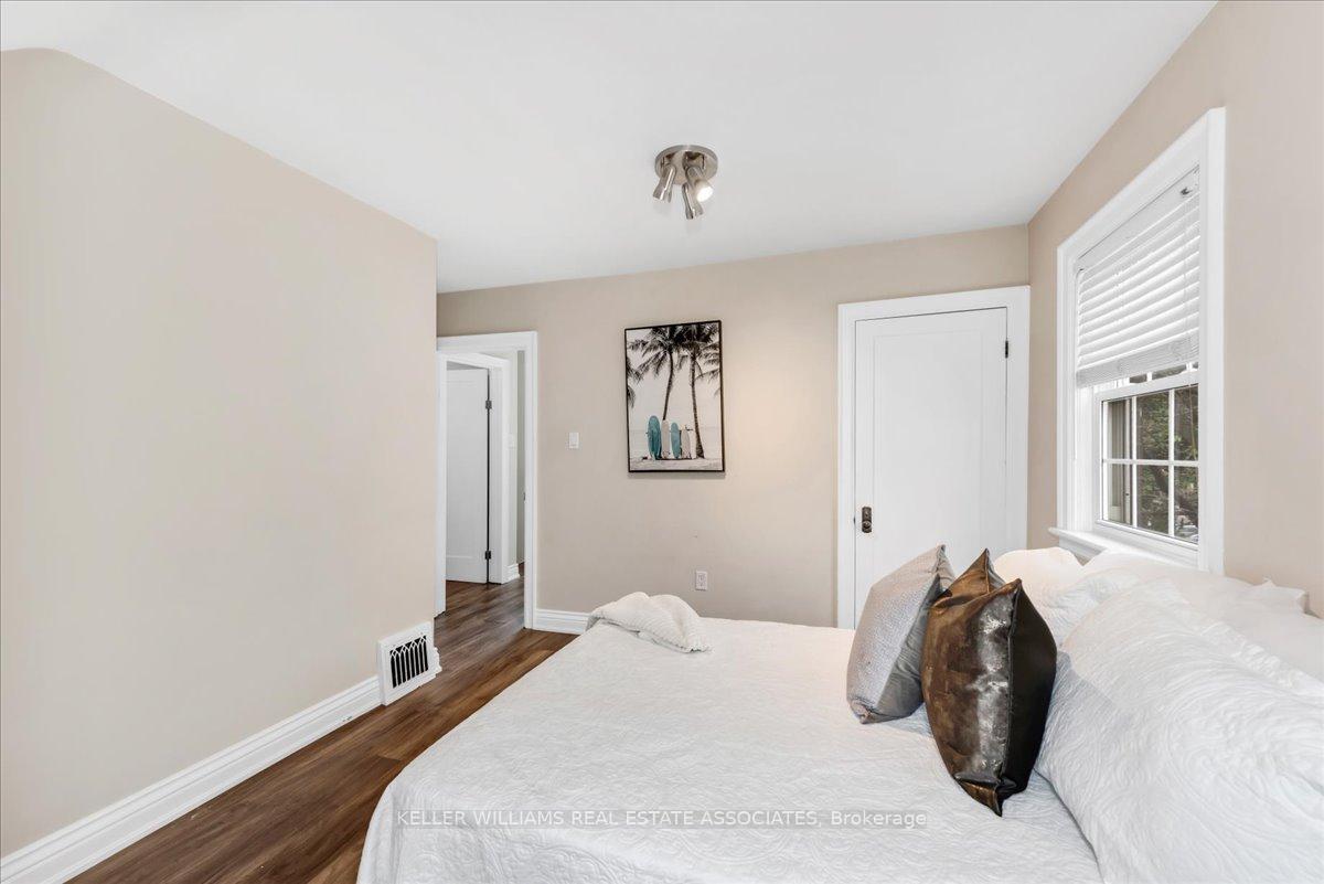 Photo 20 of 22 Wesanford Place, Hamilton, Durand — HOMEH