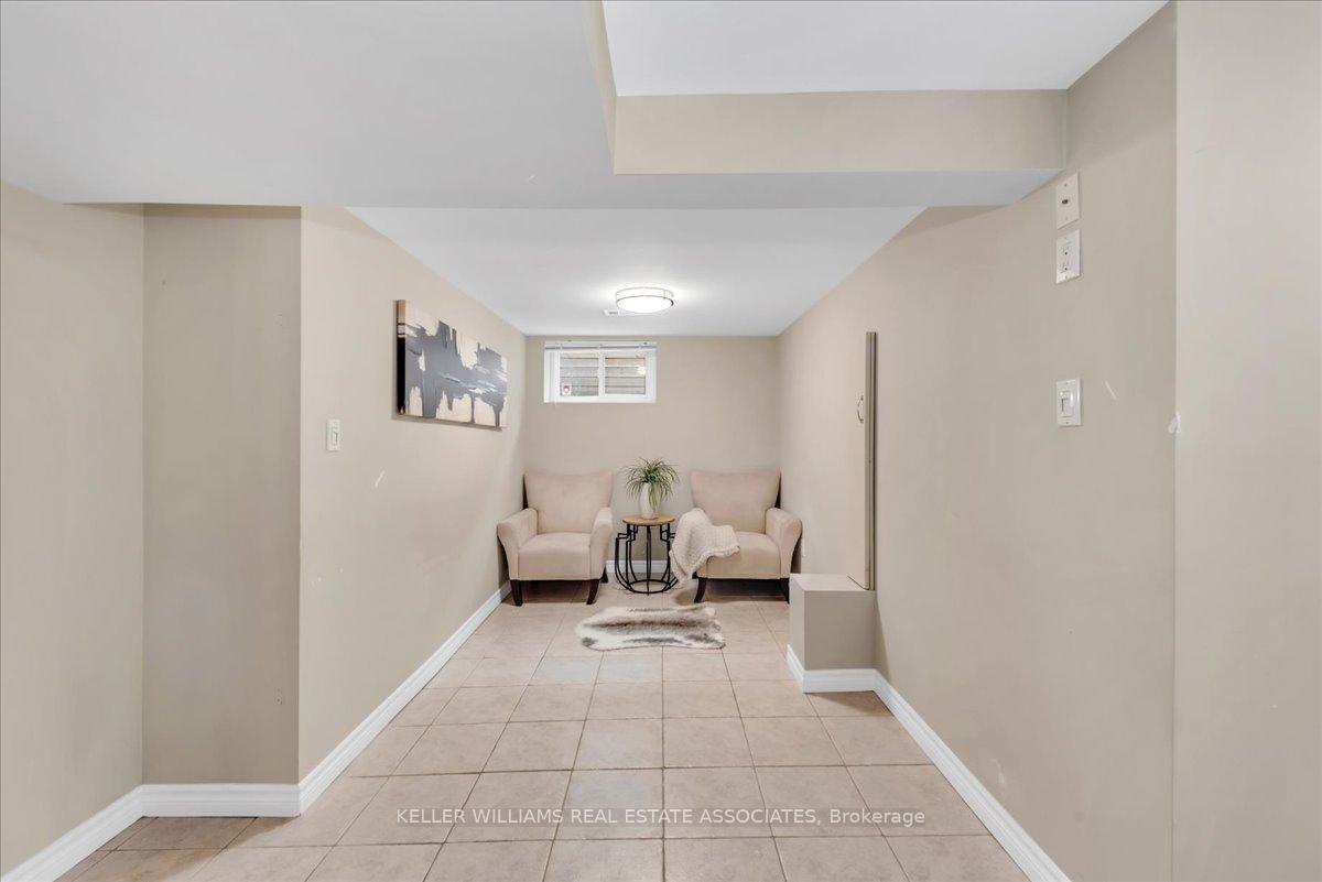 Photo 28 of 22 Wesanford Place, Hamilton, Durand — HOMEH