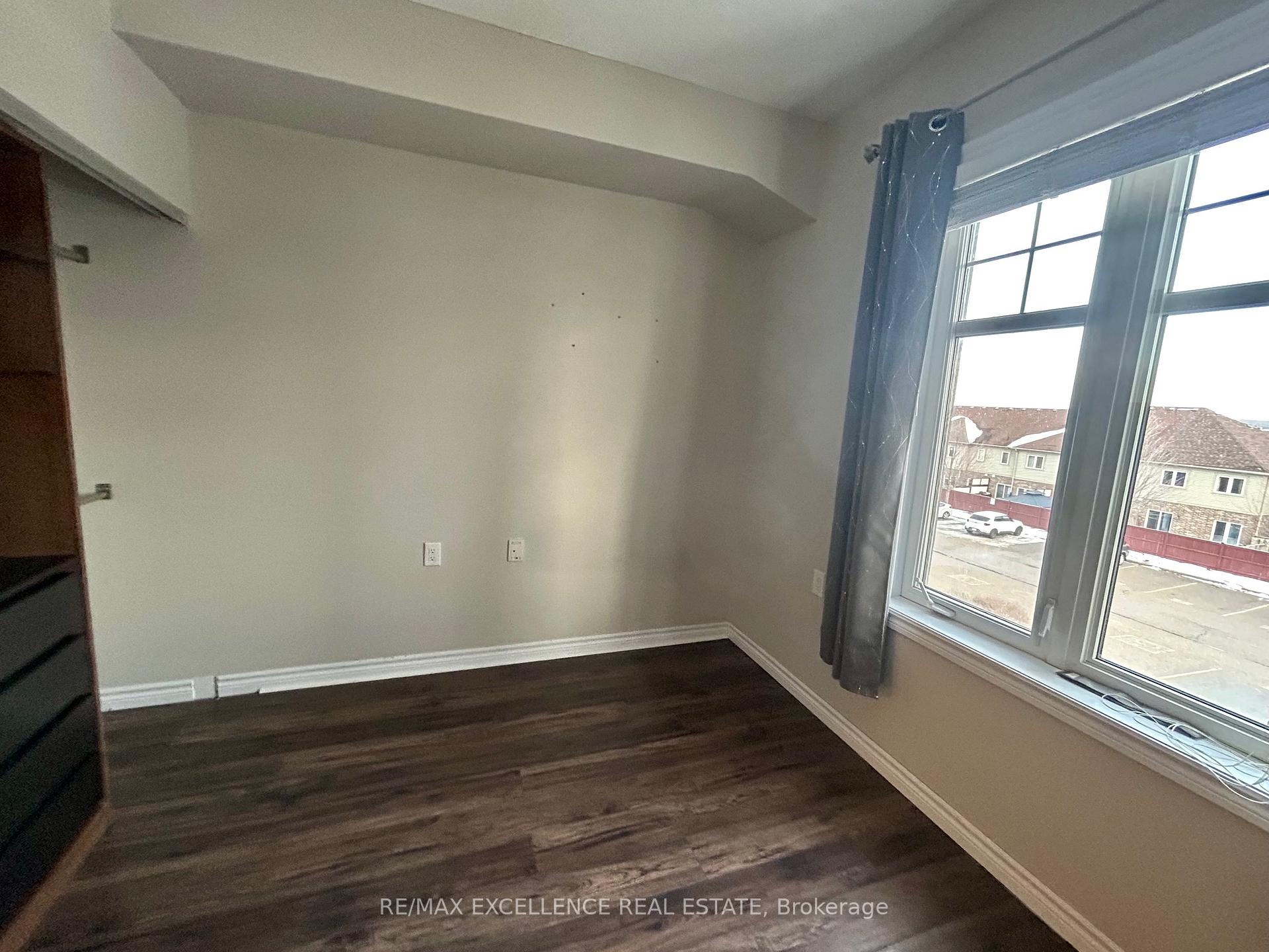 Photo 9 of Unit 302, 2 Colonial Drive, Guelph, Pineridge/Westminster Woods — HOMEH
