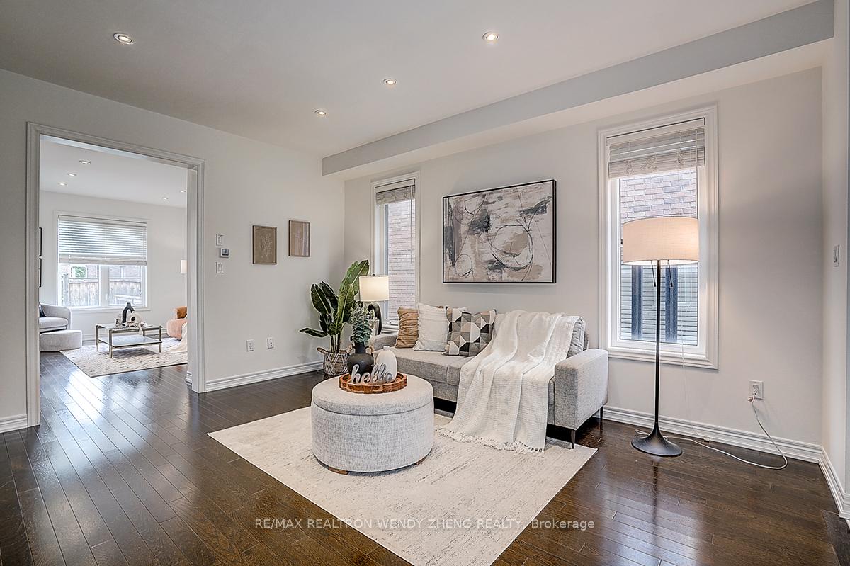 Photo 5 of 66 Staglin Court, Markham, Cathedraltown — HOMEH