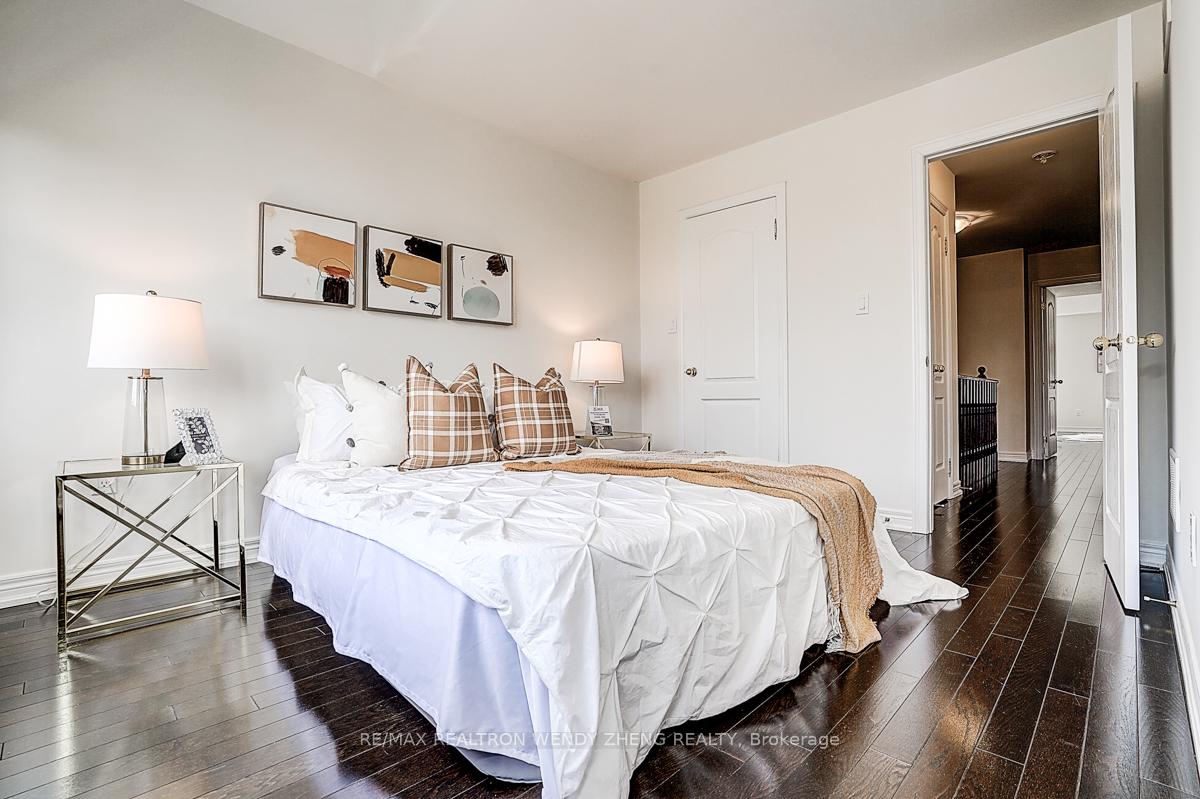 Photo 43 of 66 Staglin Court, Markham, Cathedraltown — HOMEH