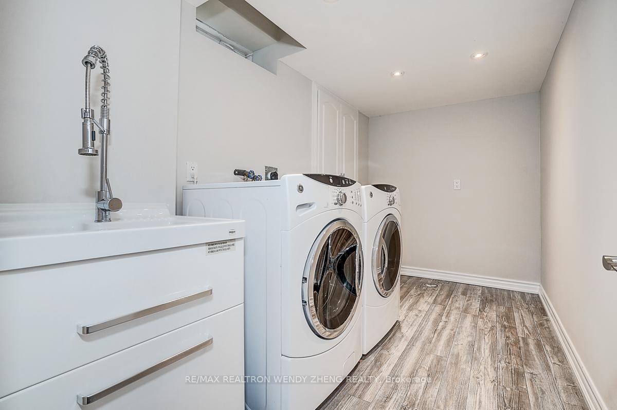 Photo 34 of 66 Staglin Court, Markham, Cathedraltown — HOMEH