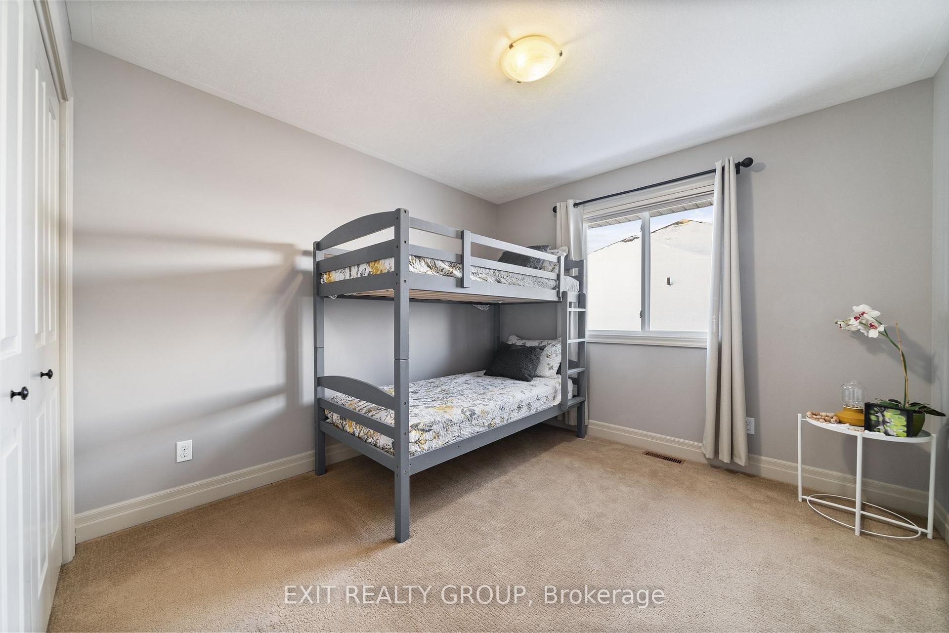 Photo 20 of 43 Hanover Court, Belleville, Thurlow Ward — HOMEH