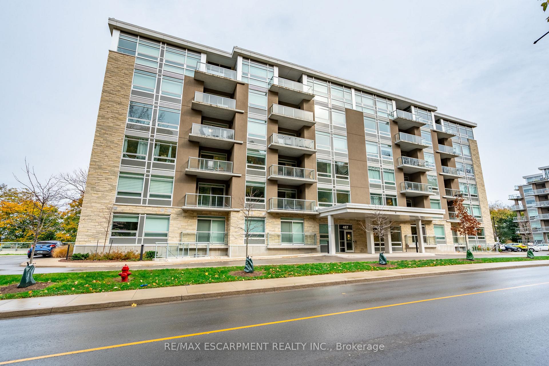 Front of Unit 308, 467 Charlton Avenue E