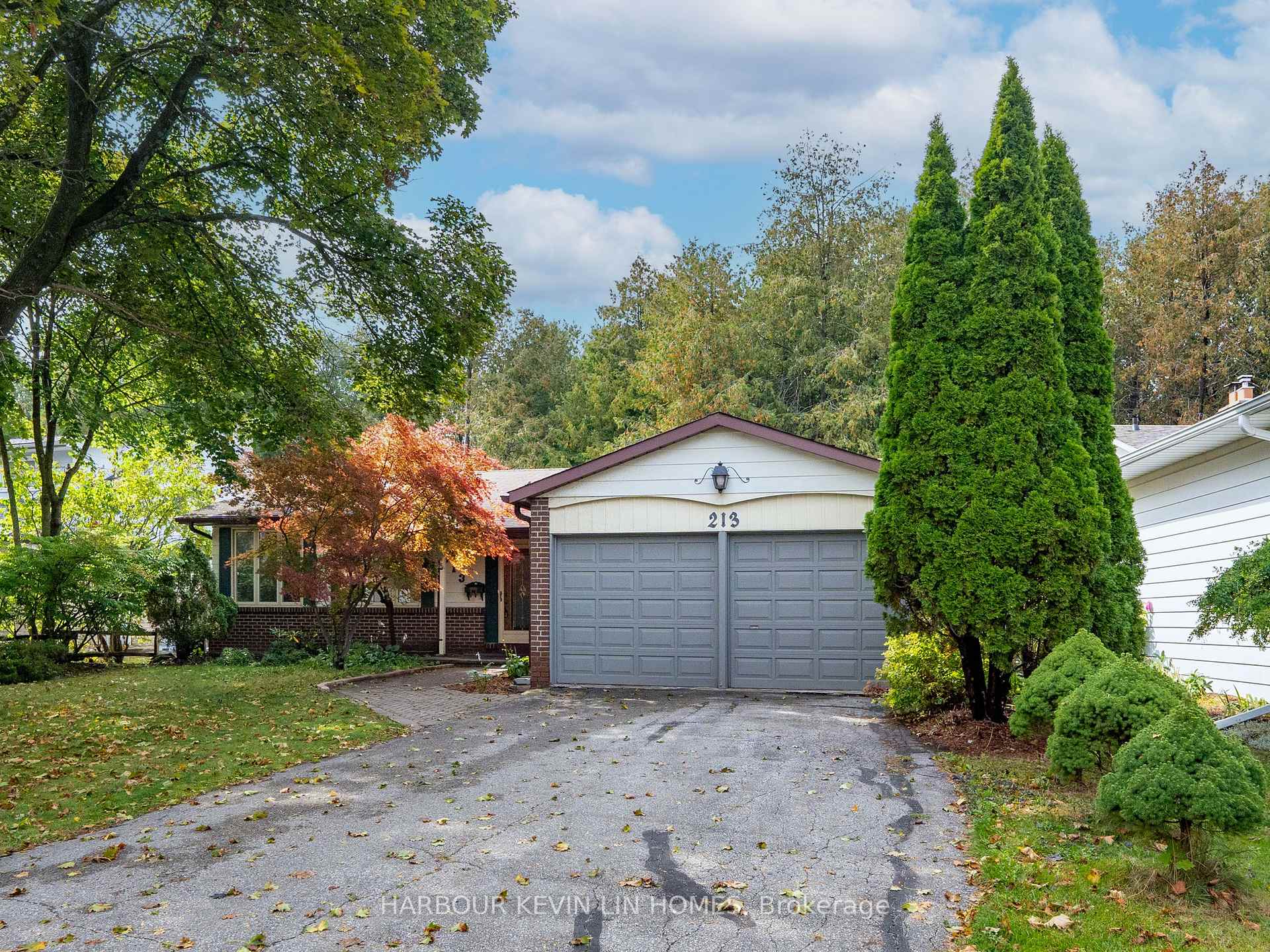 Photo 6 of 213 Murray Drive, Aurora, Aurora Highlands — HOMEH