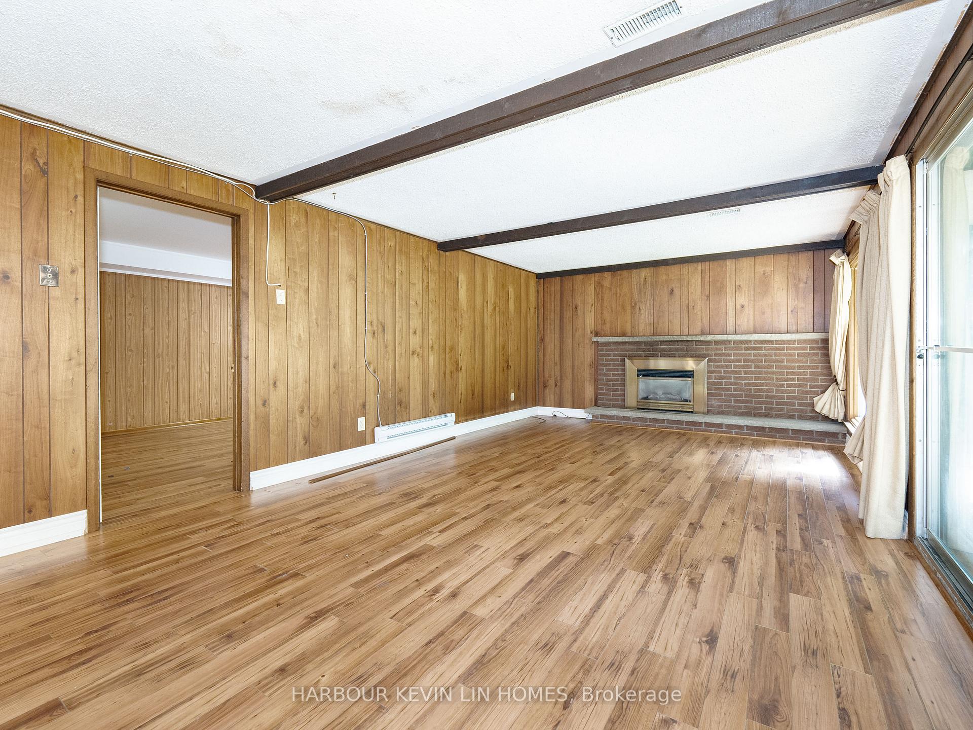 Photo 38 of 213 Murray Drive, Aurora, Aurora Highlands — HOMEH
