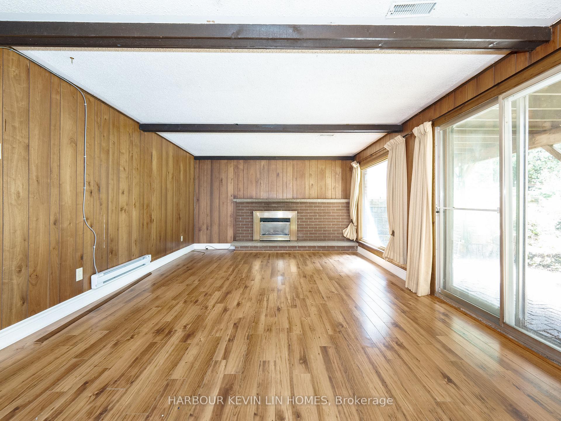 Photo 41 of 213 Murray Drive, Aurora, Aurora Highlands — HOMEH