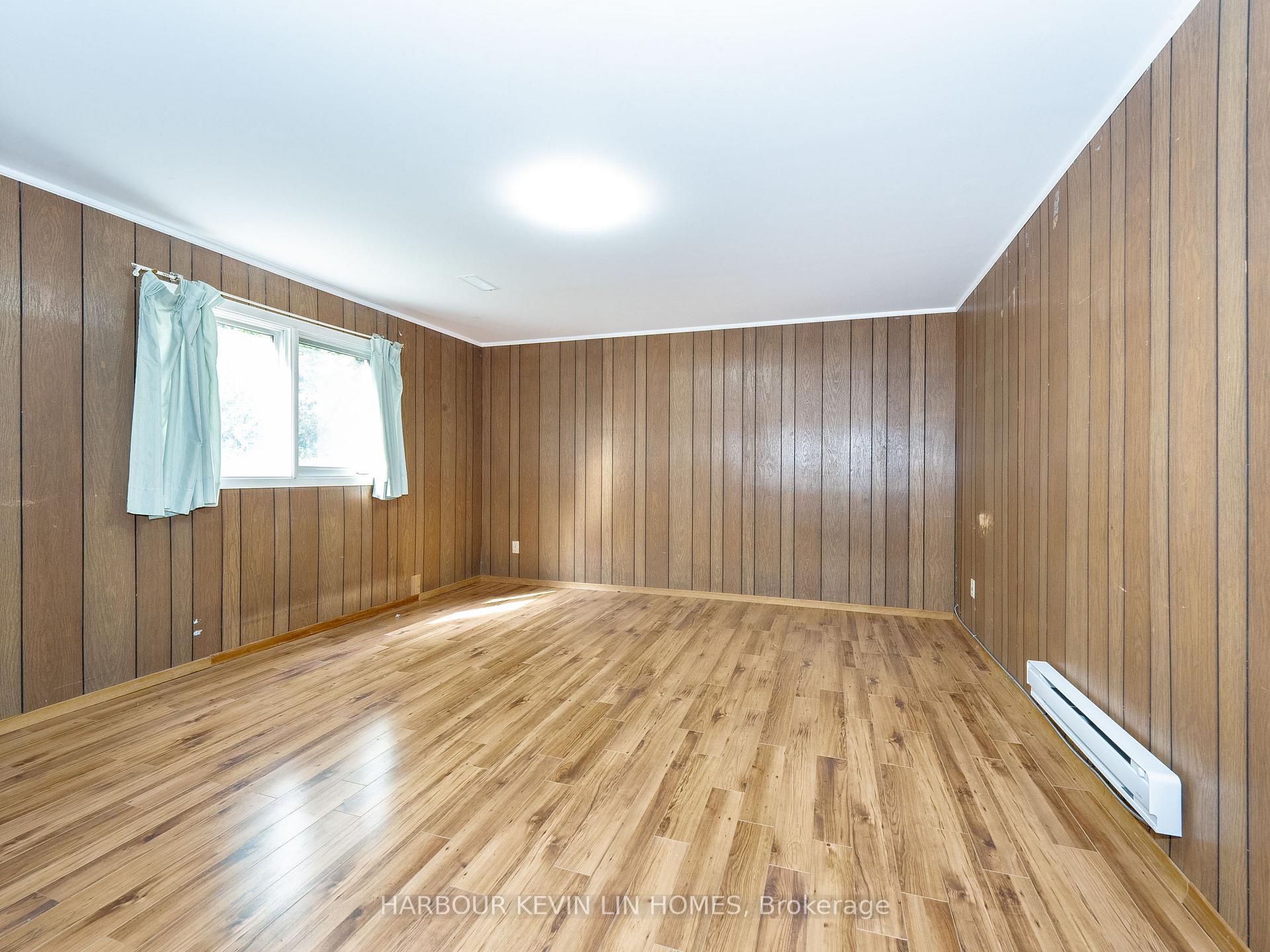 Photo 25 of 213 Murray Drive, Aurora, Aurora Highlands — HOMEH