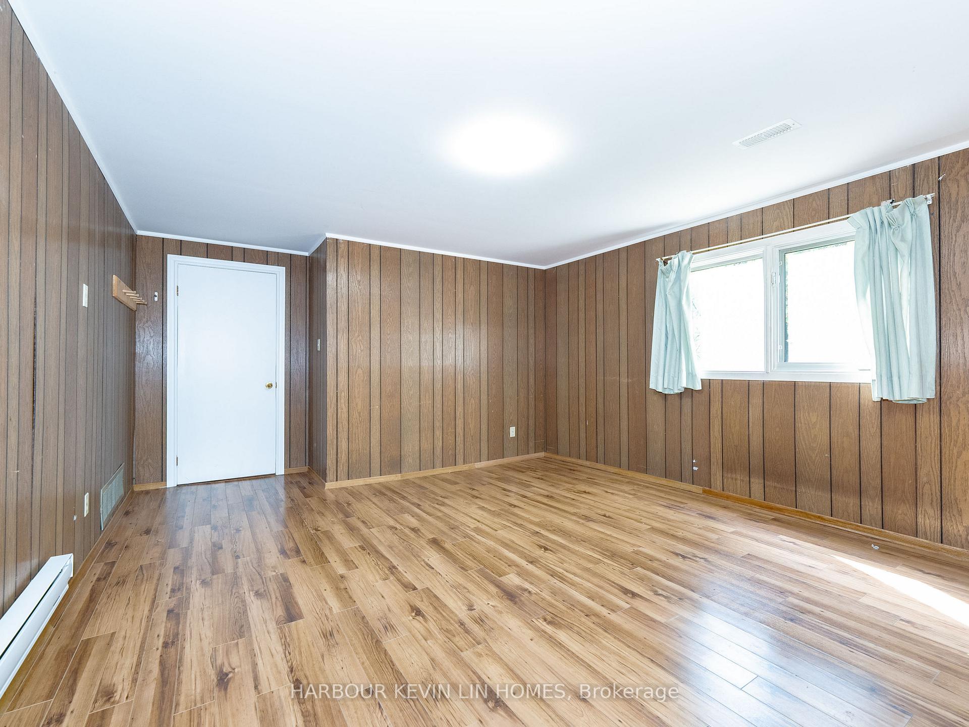 Photo 35 of 213 Murray Drive, Aurora, Aurora Highlands — HOMEH