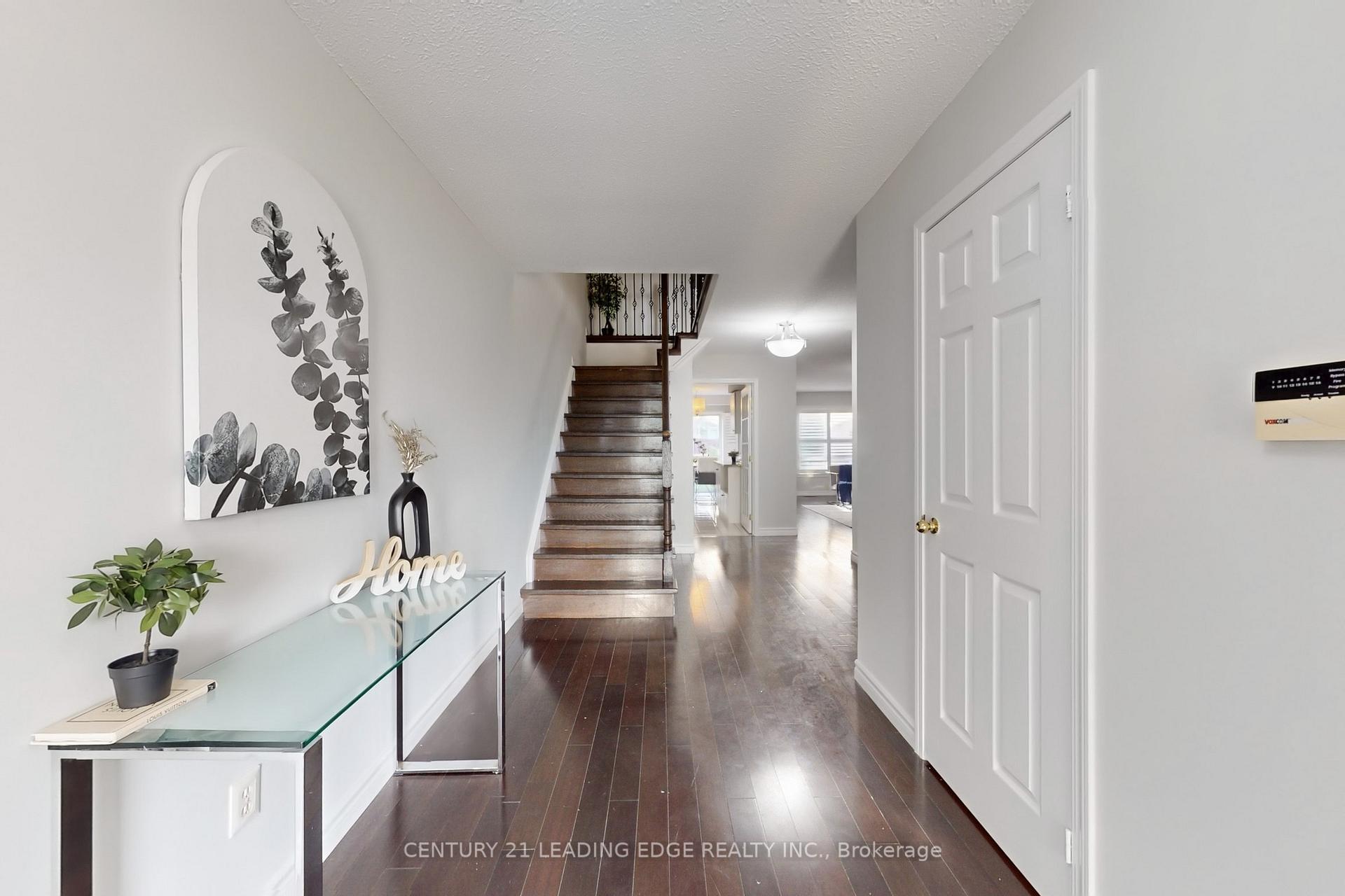 Photo 22 of 39 Horstman Street, Markham, Rouge River Estates — HOMEH