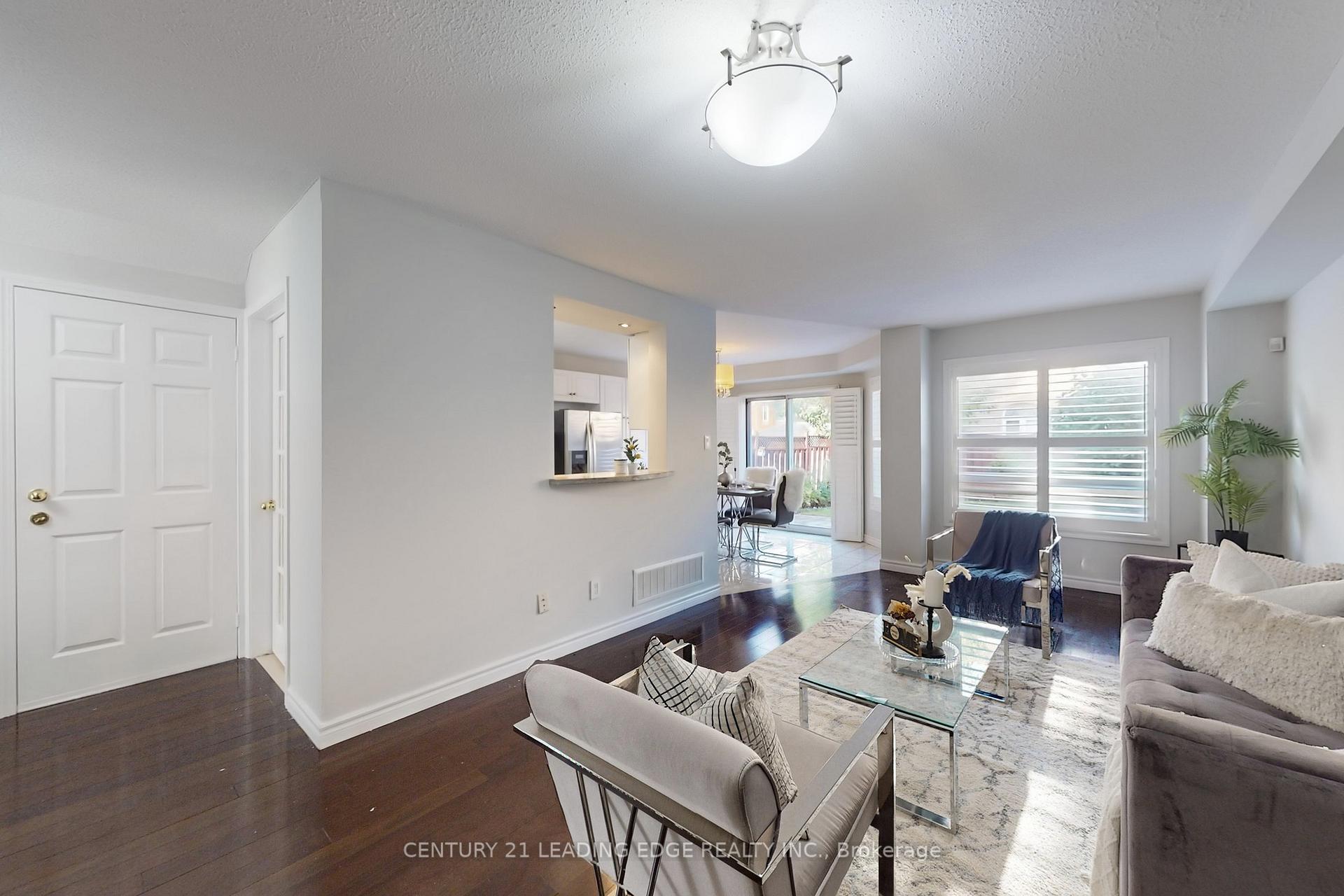 Photo 9 of 39 Horstman Street, Markham, Rouge River Estates — HOMEH