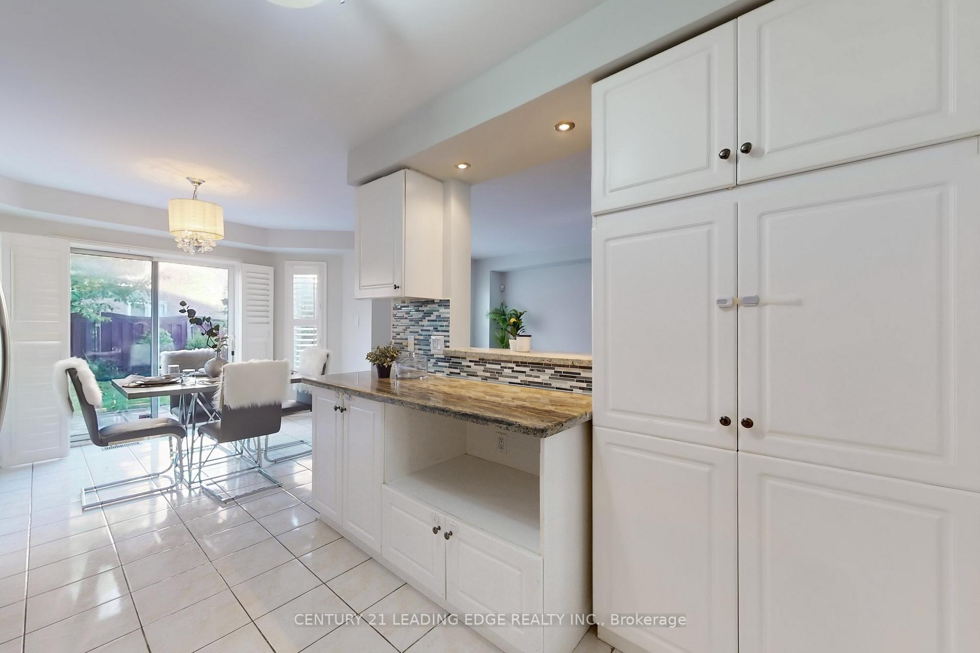Photo 7 of 39 Horstman Street, Markham, Rouge River Estates — HOMEH
