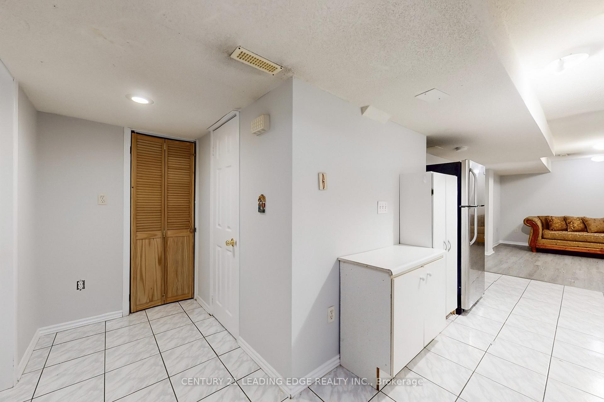 Photo 21 of 39 Horstman Street, Markham, Rouge River Estates — HOMEH