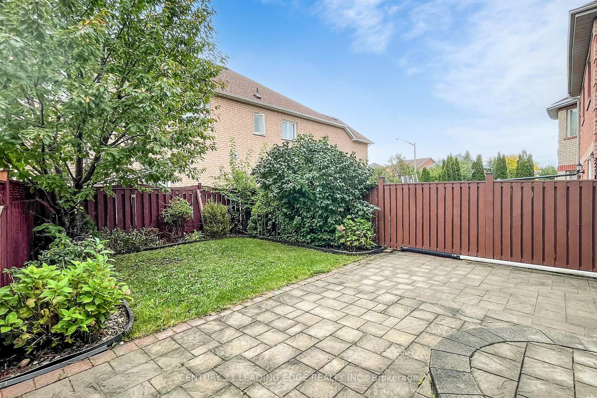 Photo 35 of 39 Horstman Street, Markham, Rouge River Estates — HOMEH