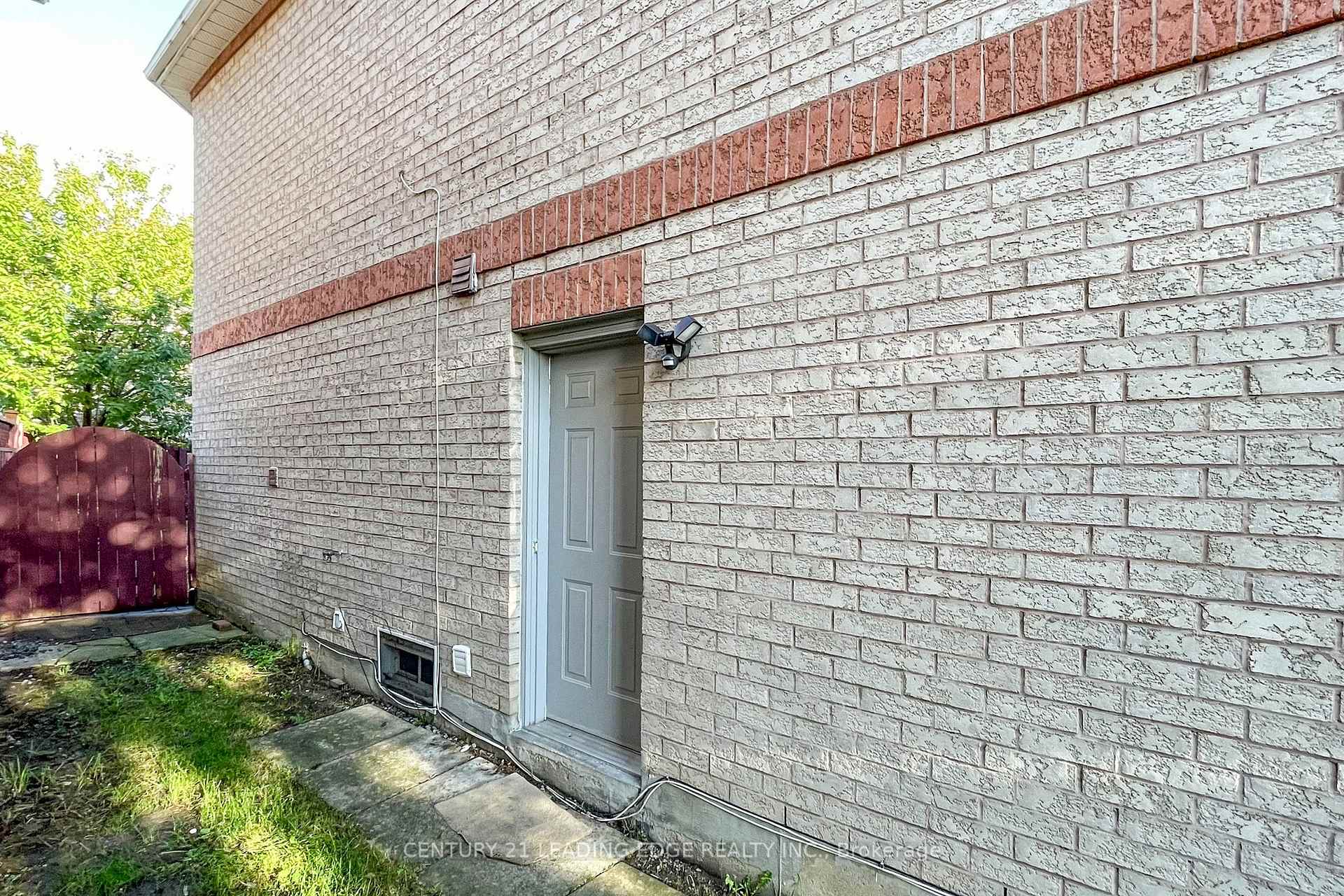 Photo 40 of 39 Horstman Street, Markham, Rouge River Estates — HOMEH