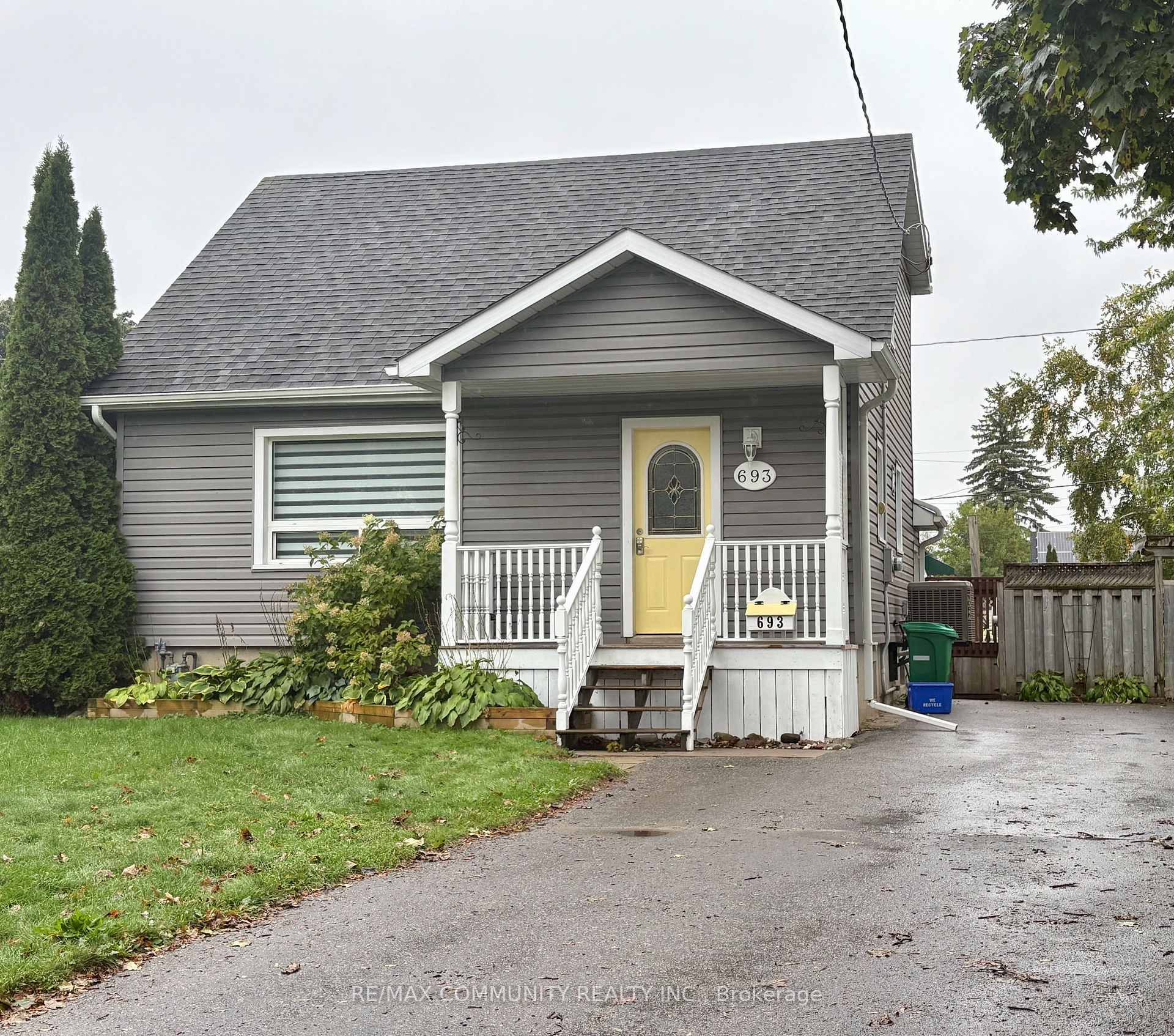 Photo 1 of Unit MAIN, 693 Hawley Street, Peterborough, Otonabee Ward 1 — HOMEH