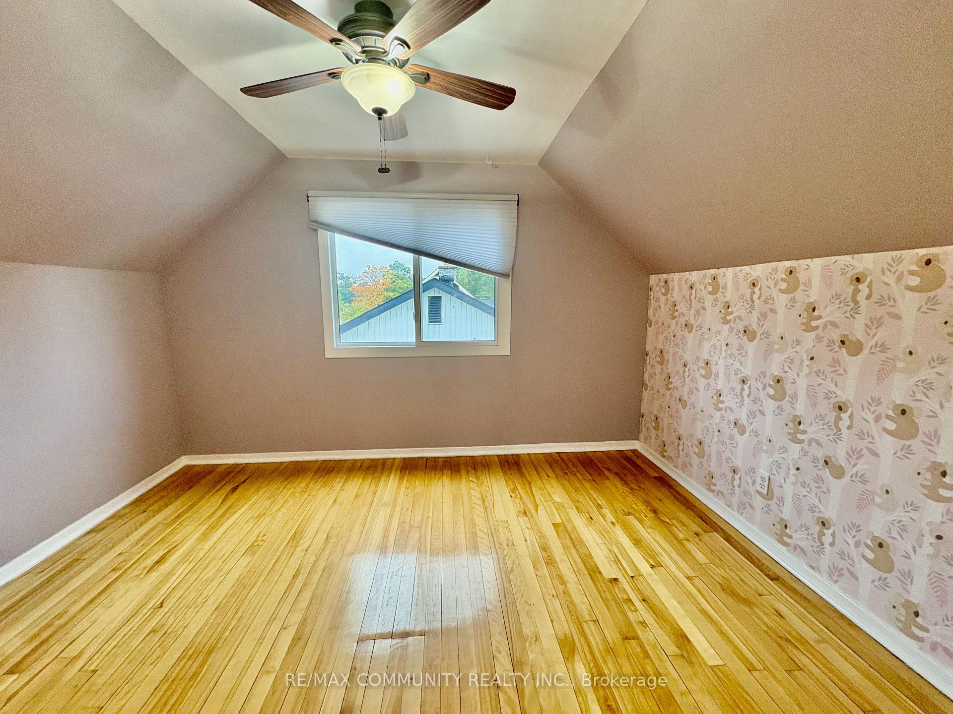 Photo 5 of Unit MAIN, 693 Hawley Street, Peterborough, Otonabee Ward 1 — HOMEH