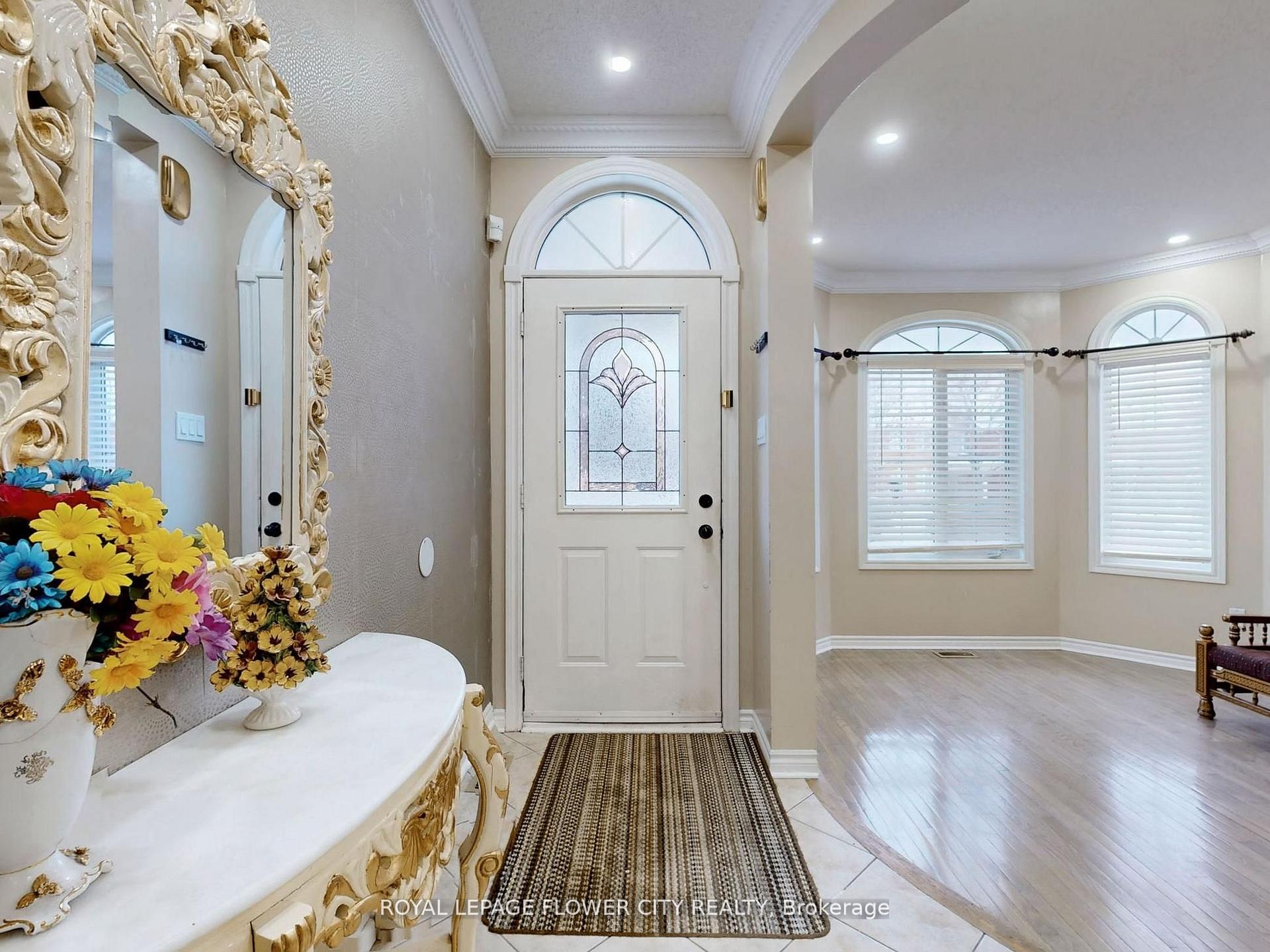 Photo 9 of 160 America Avenue, Vaughan, Vellore Village — HOMEH