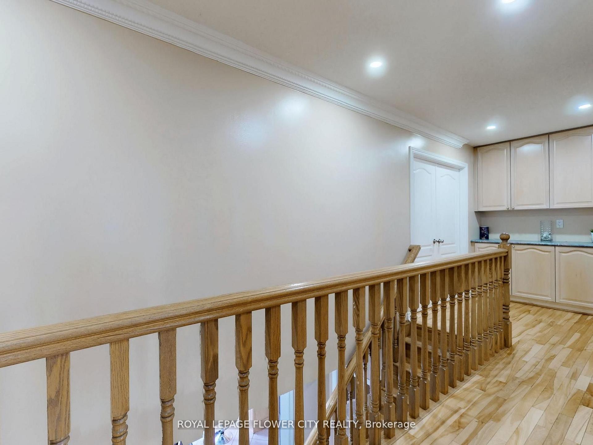 Photo 18 of 160 America Avenue, Vaughan, Vellore Village — HOMEH