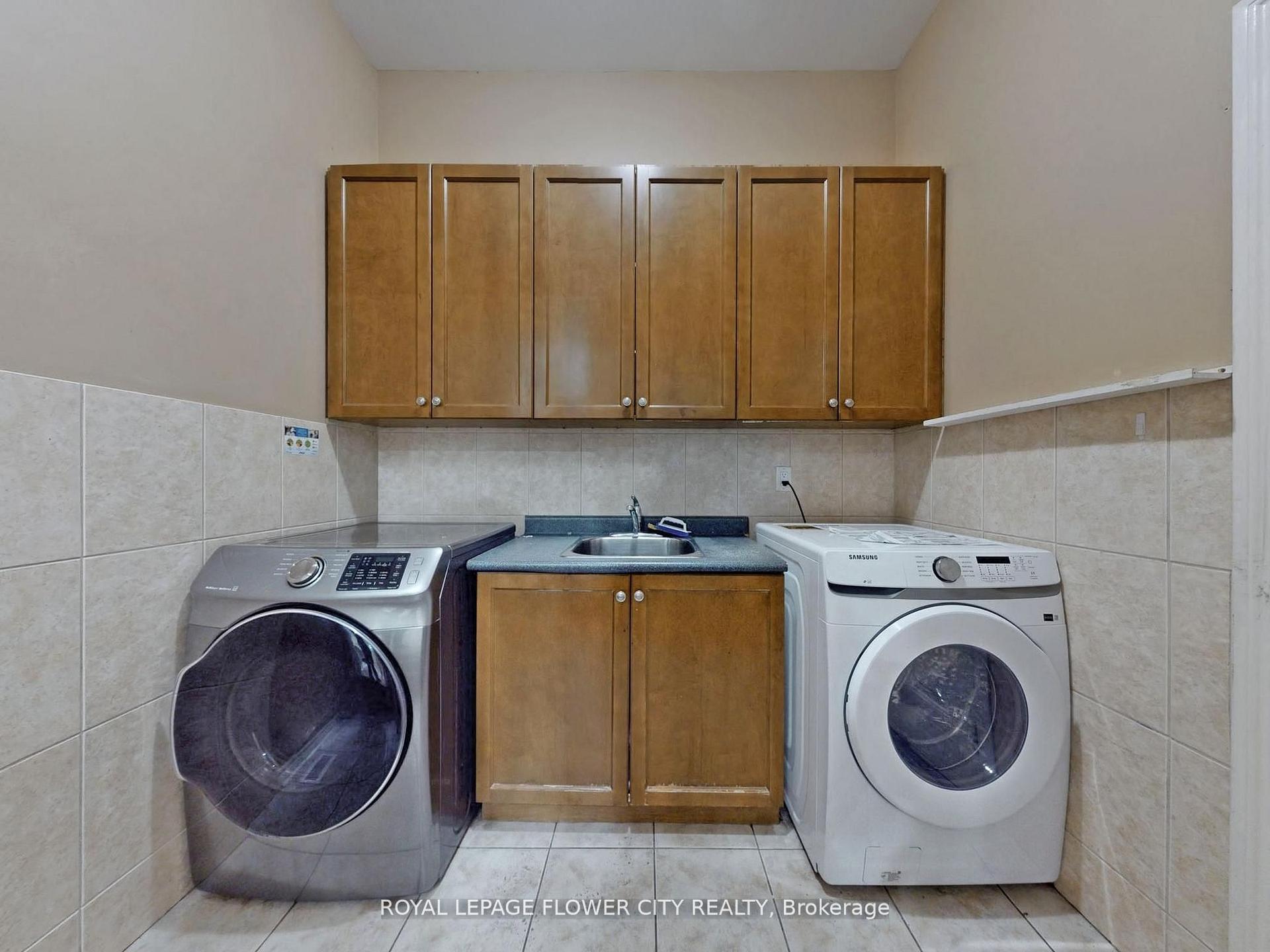 Photo 19 of 160 America Avenue, Vaughan, Vellore Village — HOMEH