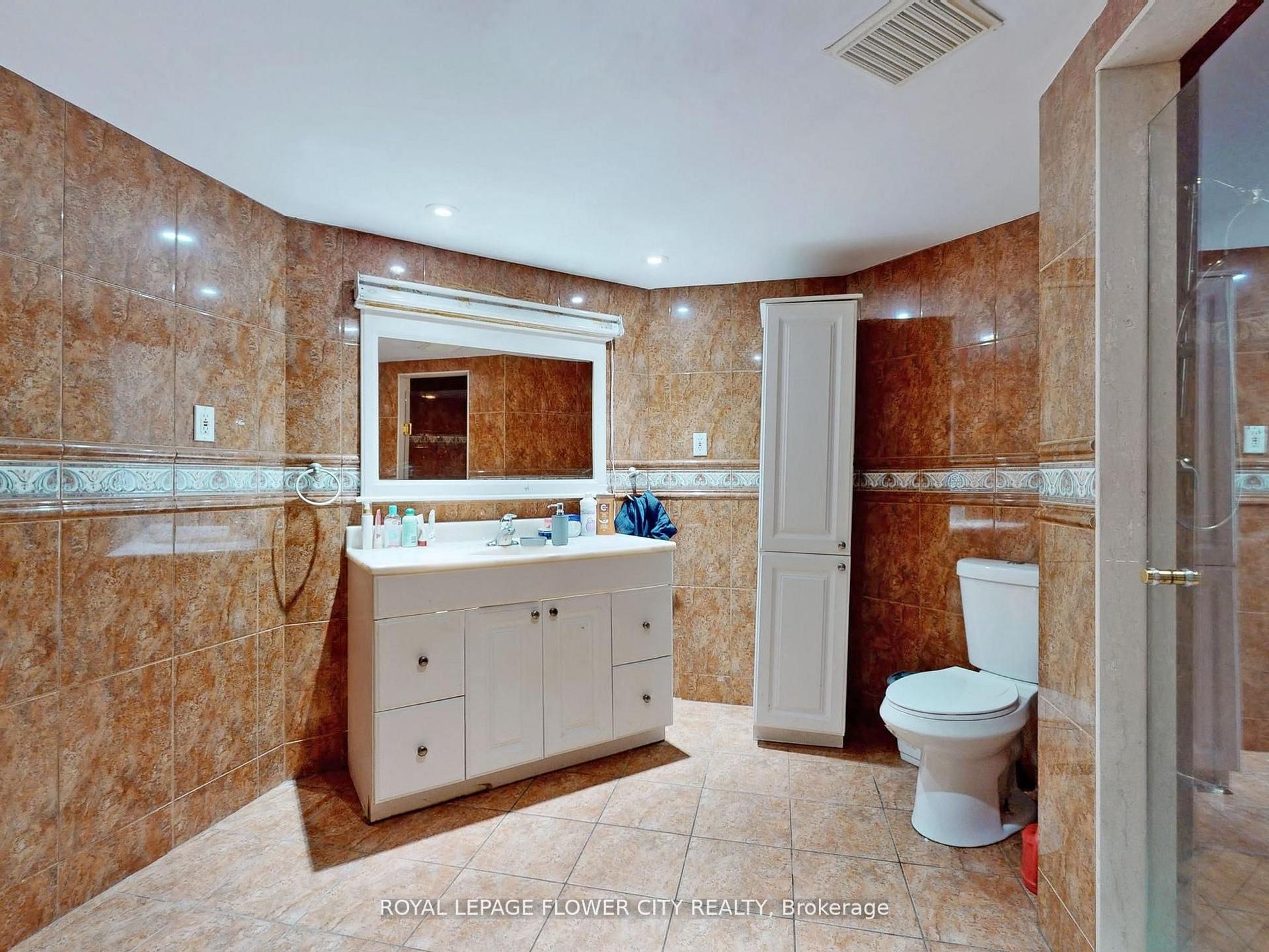 Photo 14 of 160 America Avenue, Vaughan, Vellore Village — HOMEH