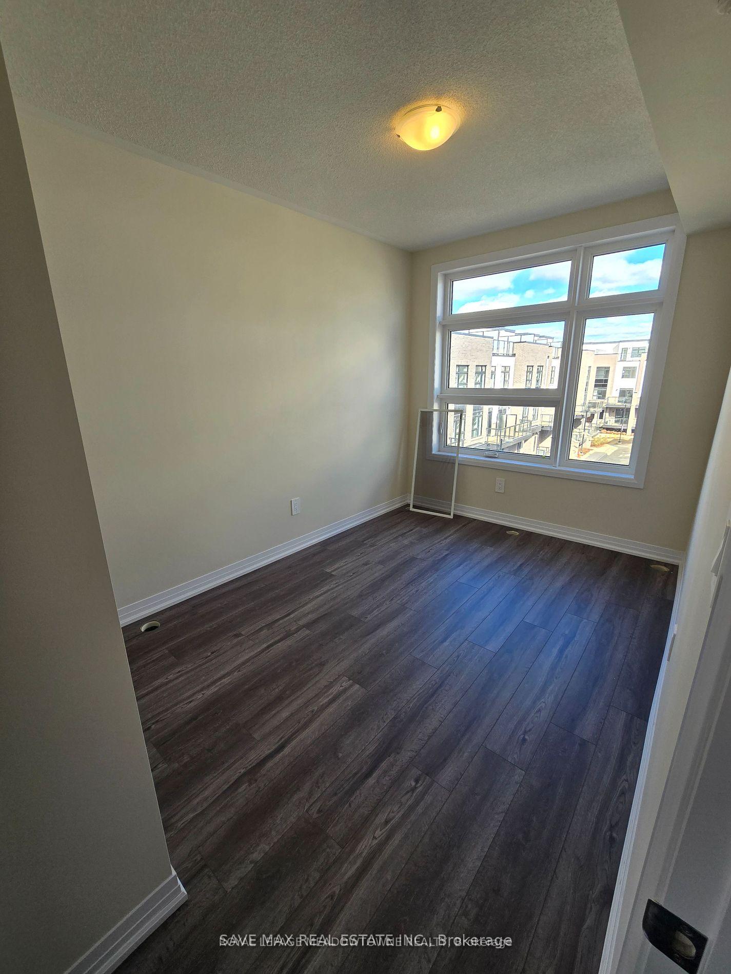 Photo 13 of Unit 120, 1573 Rose Way, Milton, Cobban — HOMEH