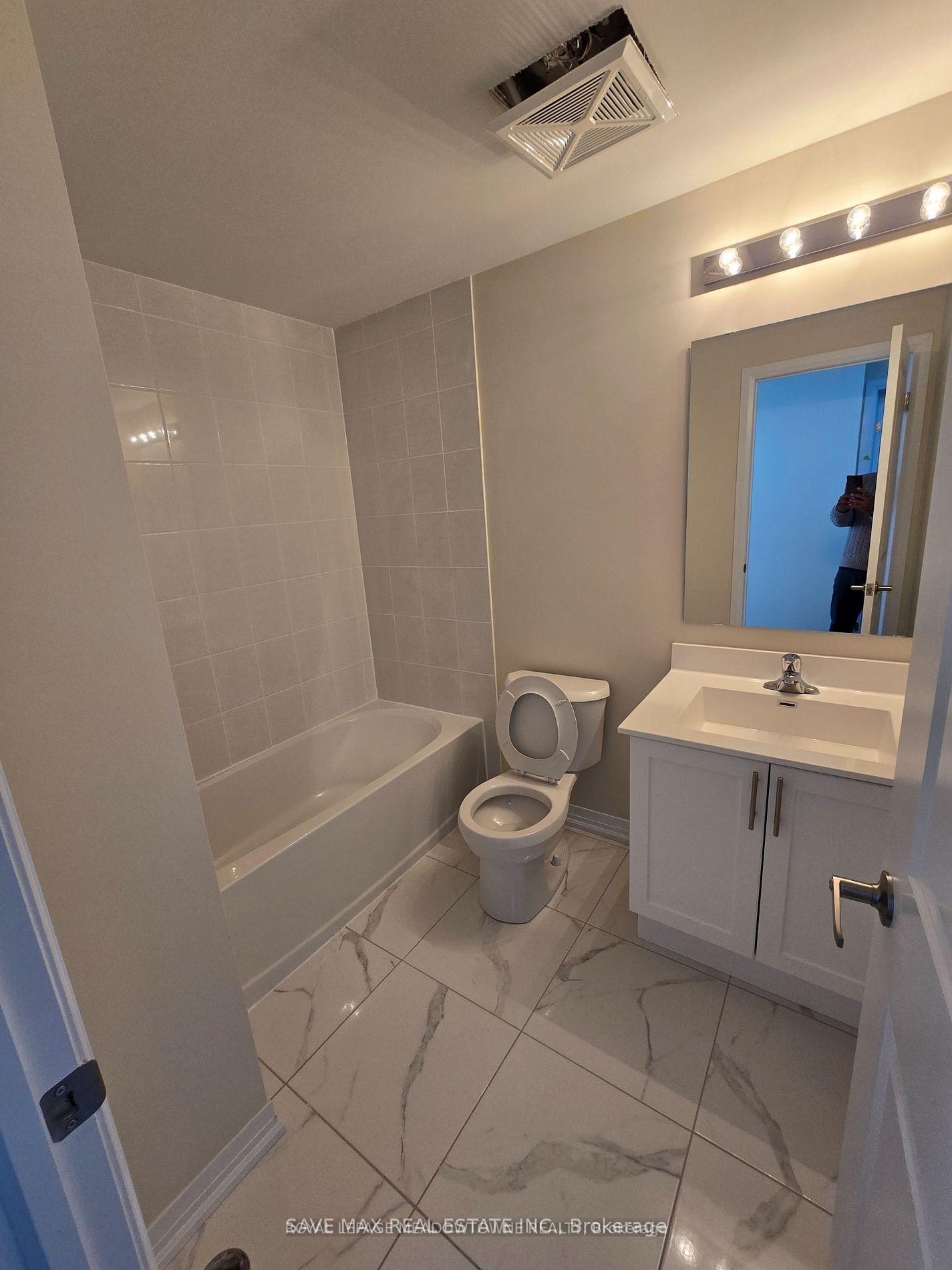 Photo 5 of Unit 120, 1573 Rose Way, Milton, Cobban — HOMEH