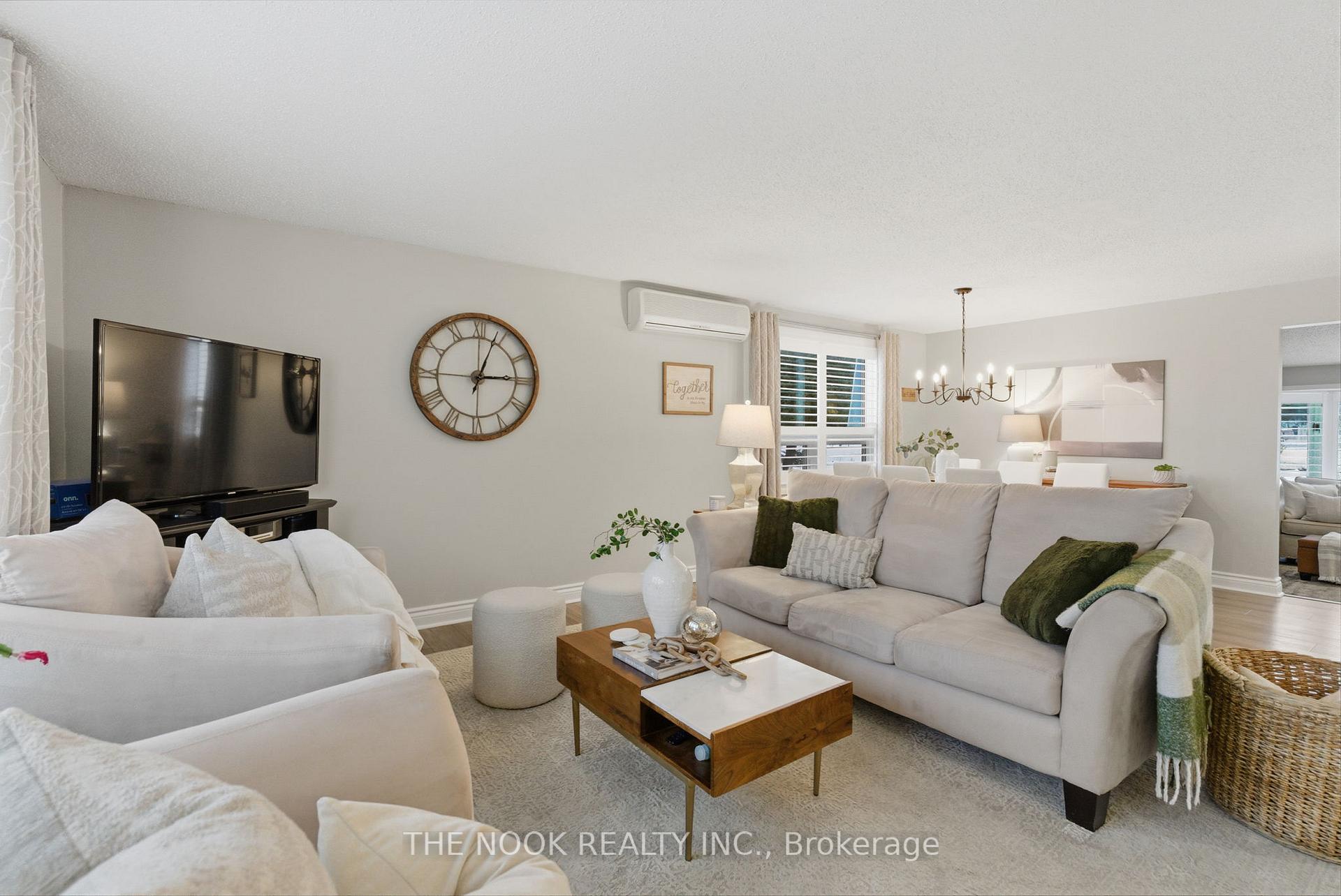 Photo 5 of 1 Steelhead Lane, Clarington, Newcastle — HOMEH