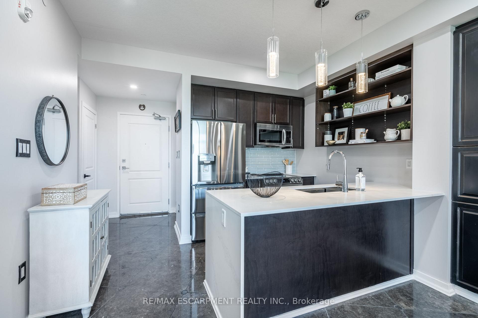 Photo 17 of Unit 422, 125 Shoreview Place, Hamilton, Lakeshore — HOMEH