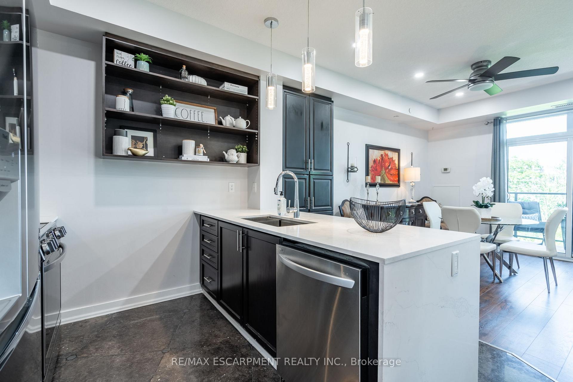 Photo 24 of Unit 422, 125 Shoreview Place, Hamilton, Lakeshore — HOMEH