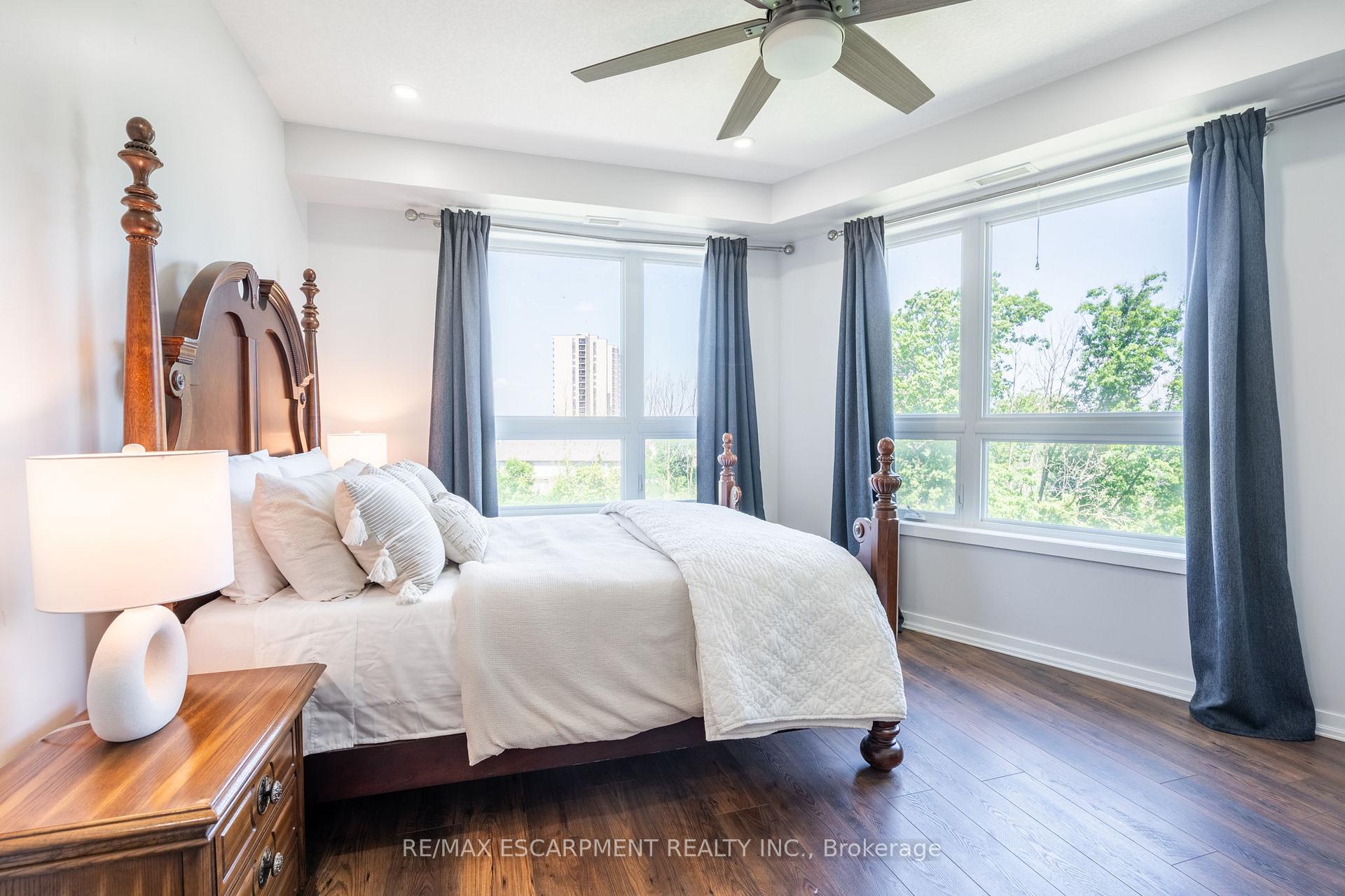 Photo 22 of Unit 422, 125 Shoreview Place, Hamilton, Lakeshore — HOMEH