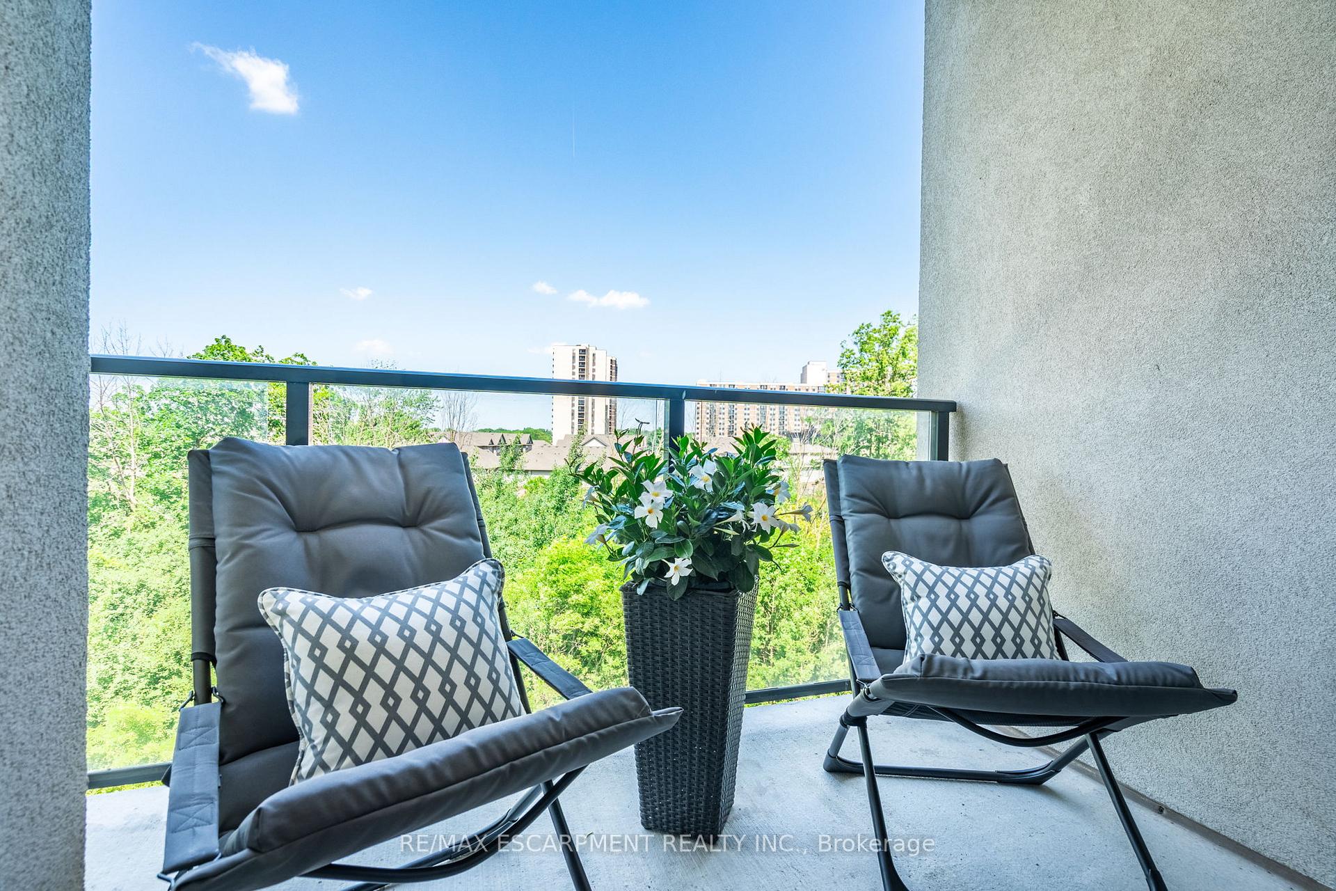 Photo 29 of Unit 422, 125 Shoreview Place, Hamilton, Lakeshore — HOMEH