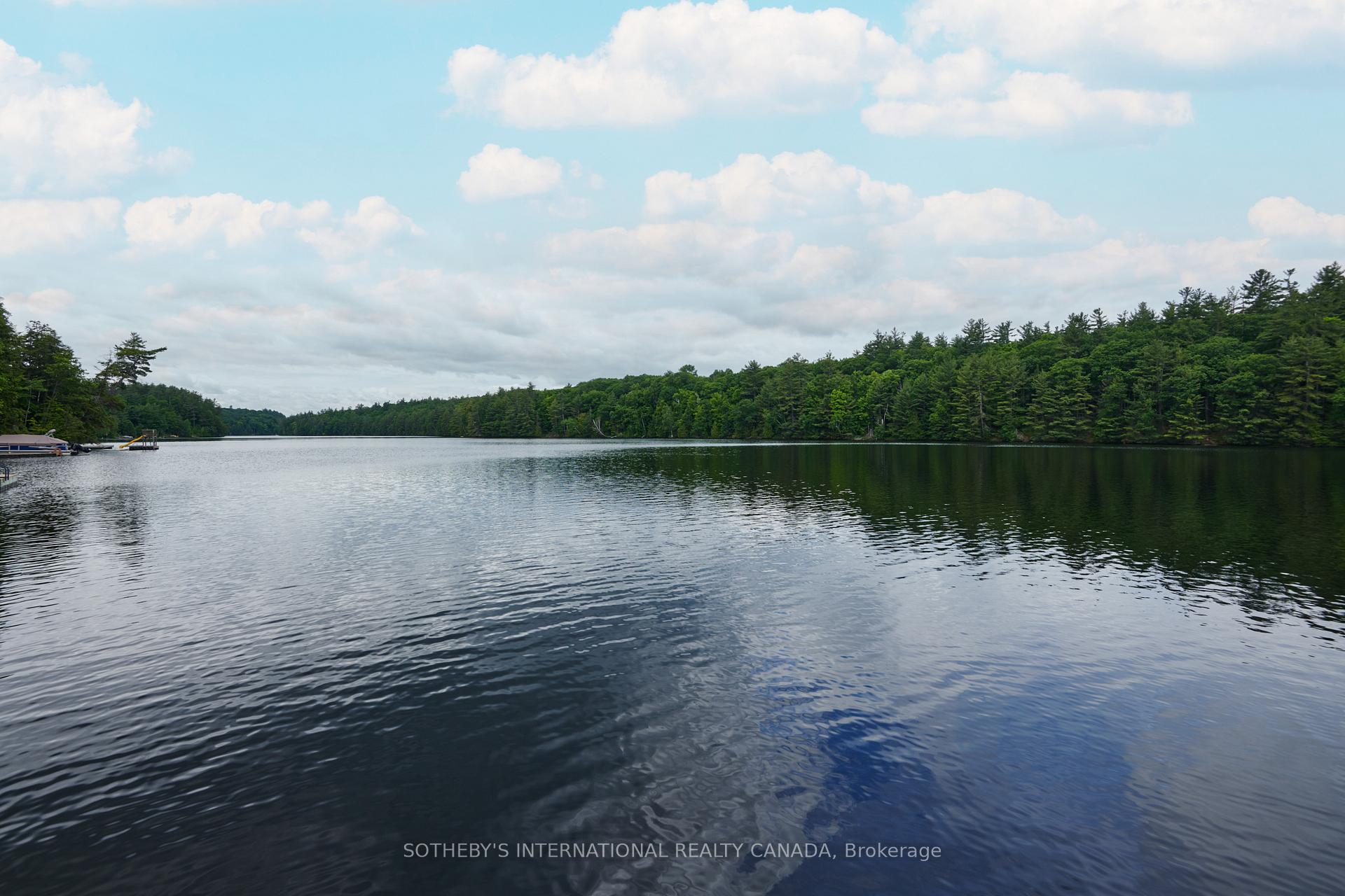 Photo 48 of 106 Lorlei Drive, McNab/Braeside, Mcnab/Braeside Twps — HOMEH
