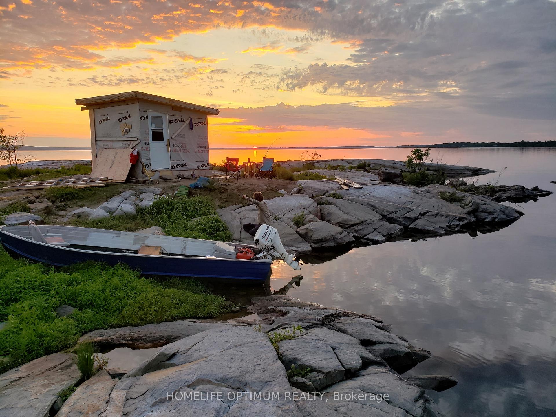 Front of 70 Georgian Bay Island