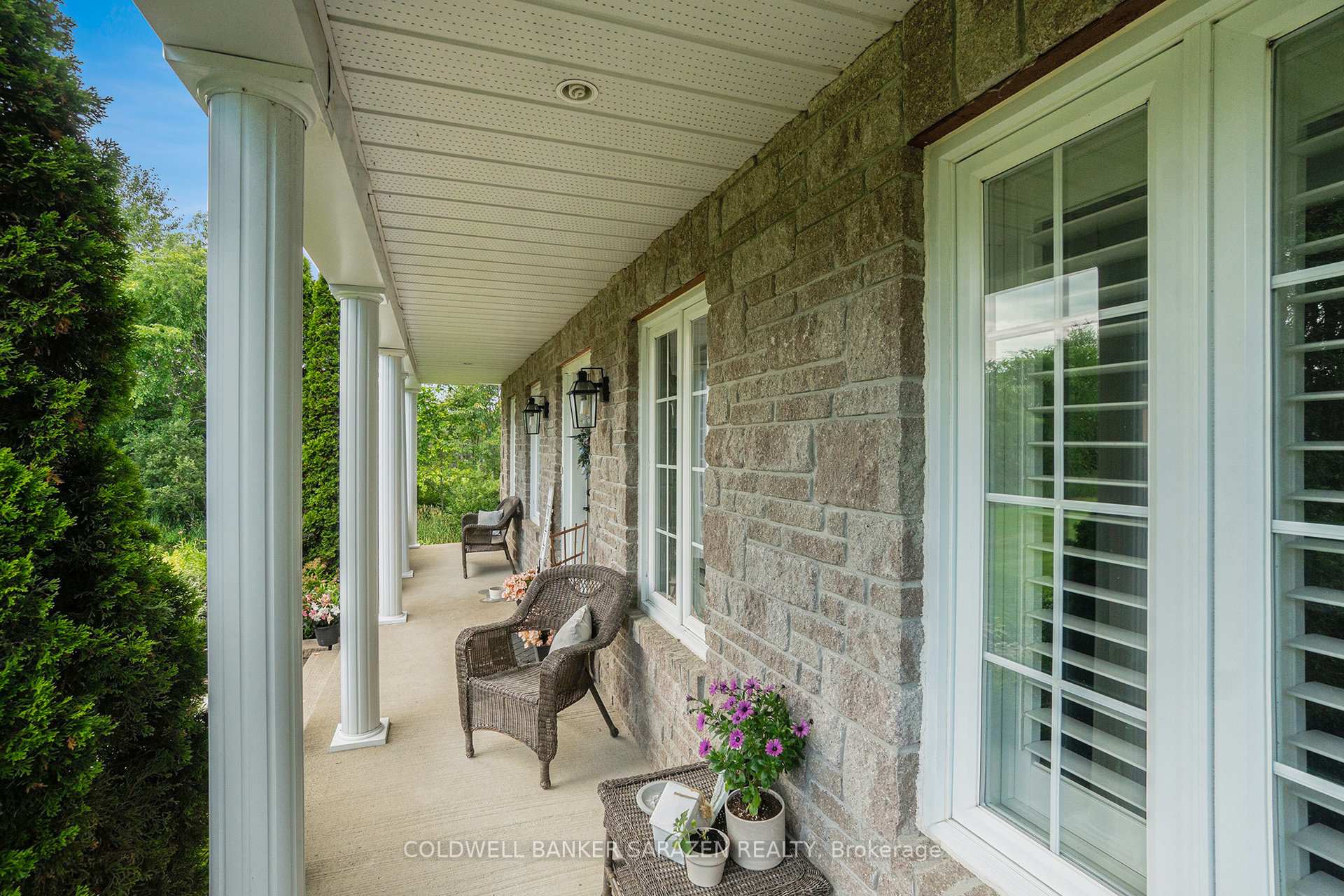 Photo 6 of 8289 Rodney Farm Drive, Ottawa, Osgoode Twp North of Reg Rd 6 — HOMEH