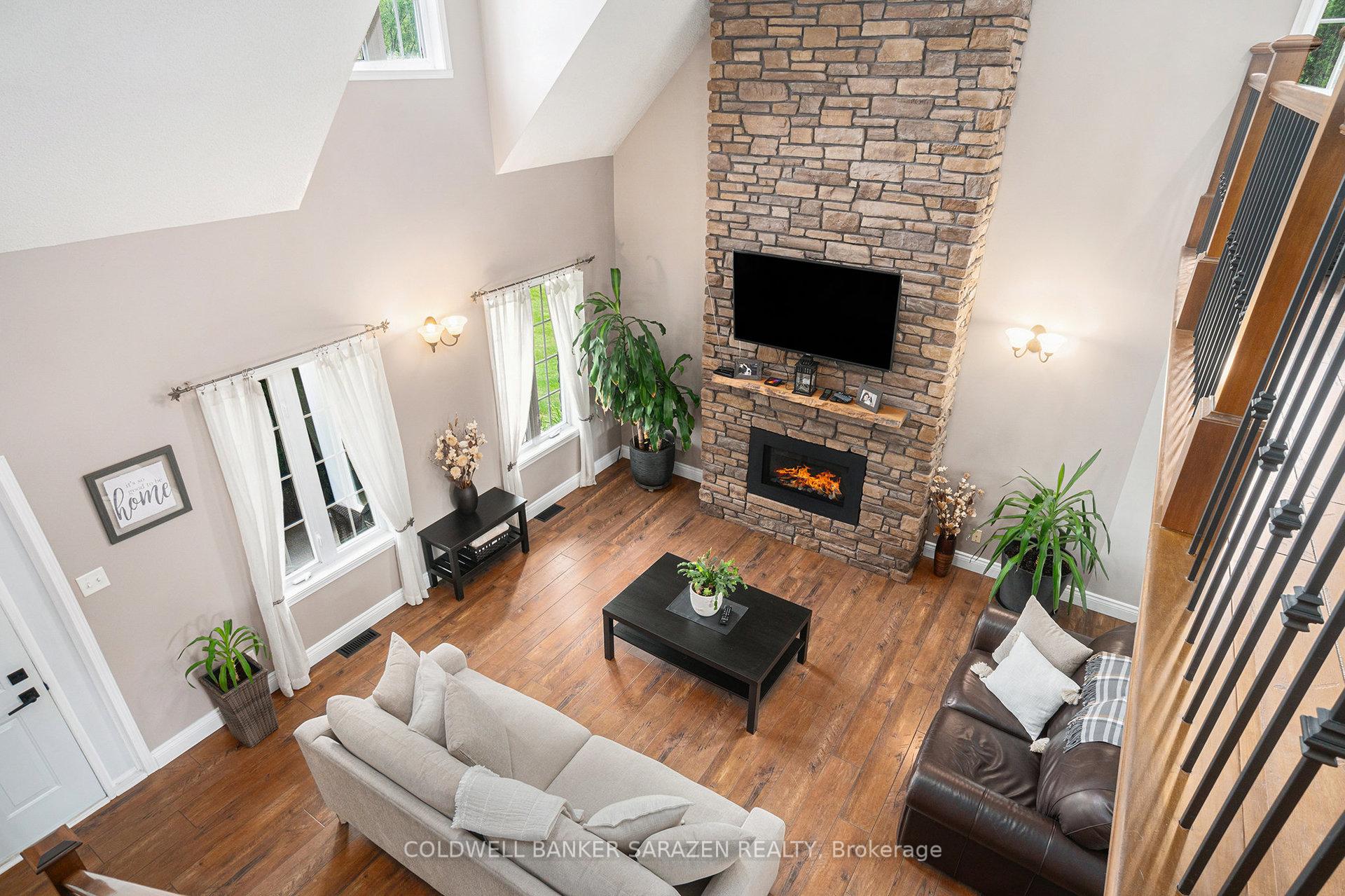 Photo 11 of 8289 Rodney Farm Drive, Ottawa, Osgoode Twp North of Reg Rd 6 — HOMEH