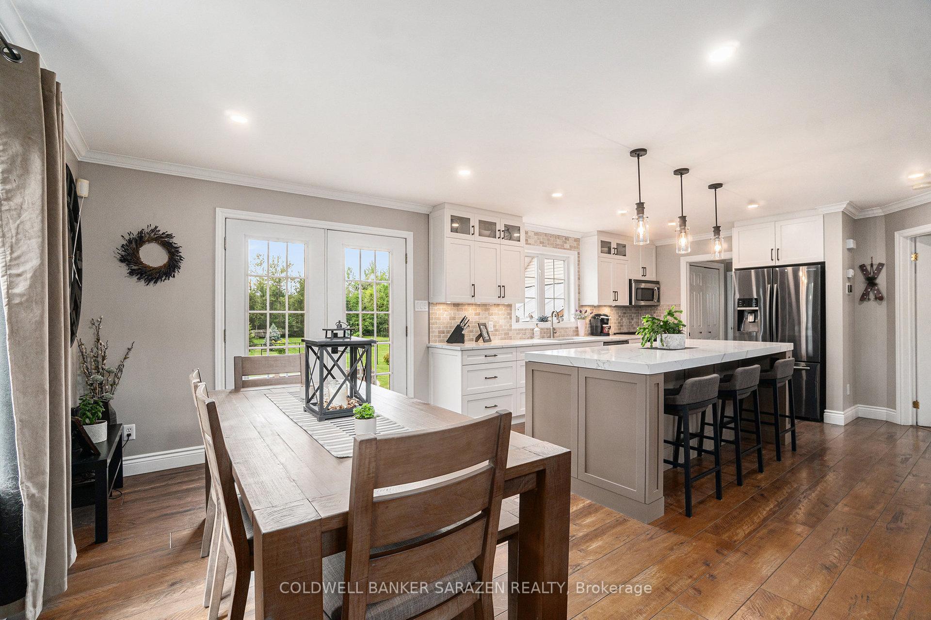 Photo 13 of 8289 Rodney Farm Drive, Ottawa, Osgoode Twp North of Reg Rd 6 — HOMEH