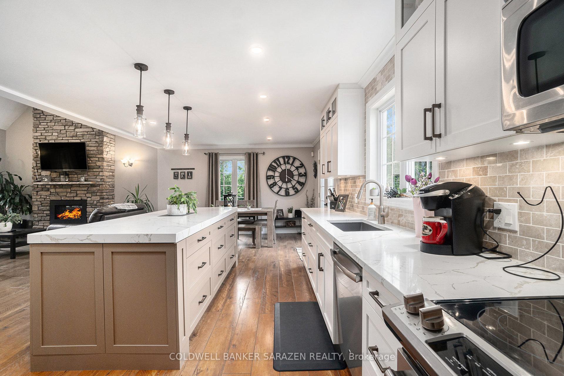 Photo 17 of 8289 Rodney Farm Drive, Ottawa, Osgoode Twp North of Reg Rd 6 — HOMEH