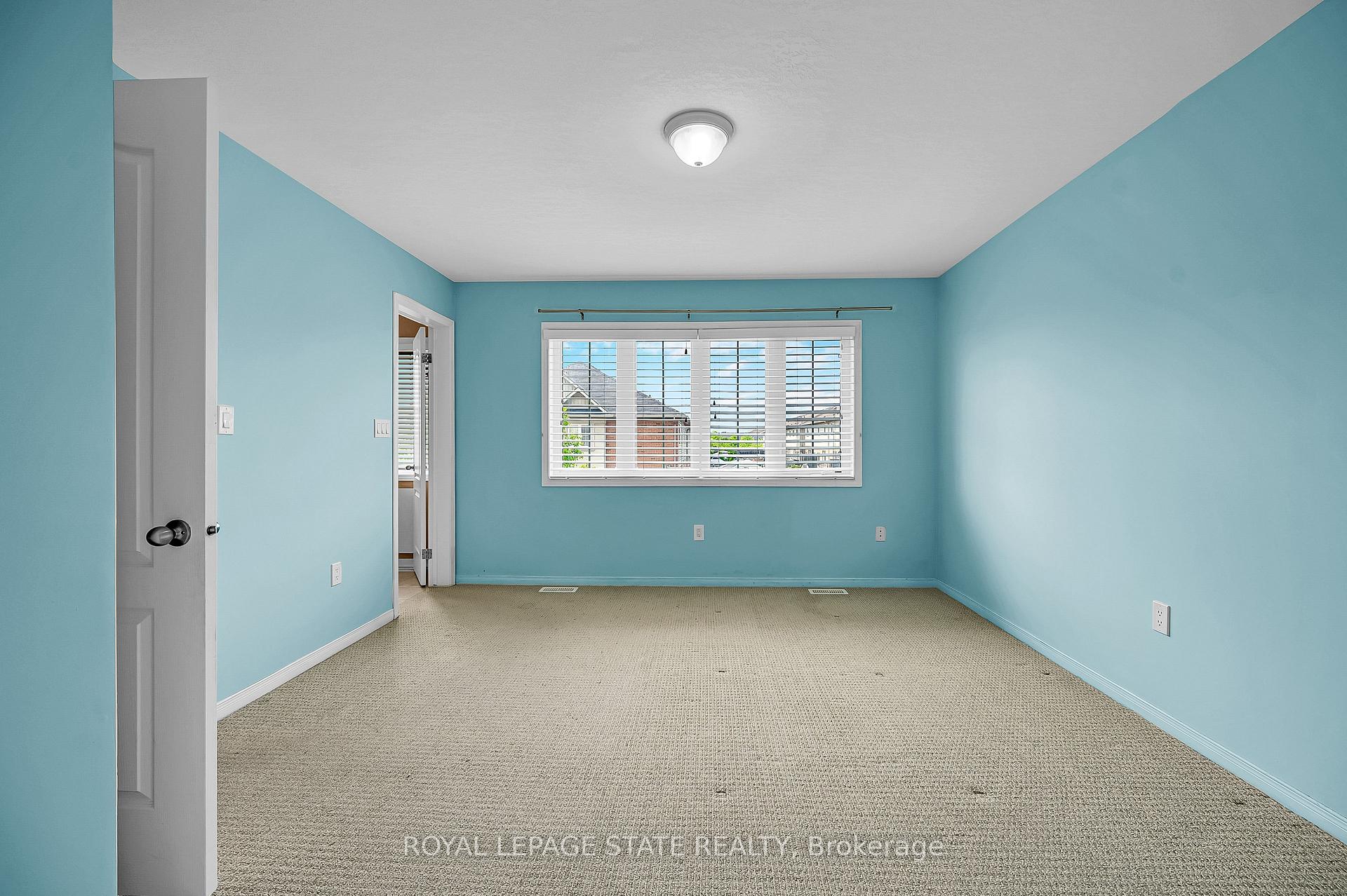 Photo 23 of Unit 24, 170 Palacebeach Trail, Hamilton, Stoney Creek — HOMEH