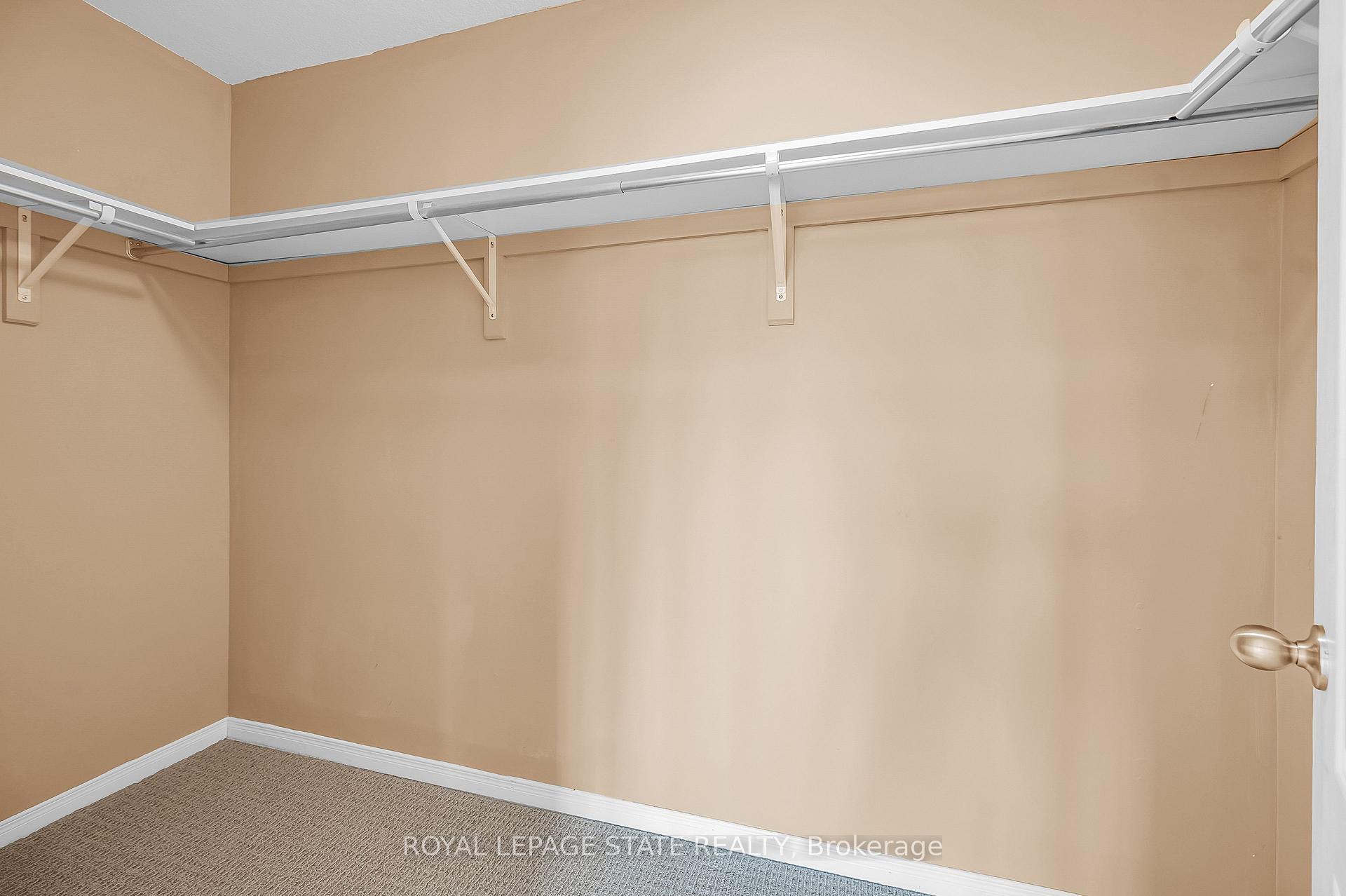 Photo 20 of Unit 24, 170 Palacebeach Trail, Hamilton, Stoney Creek — HOMEH