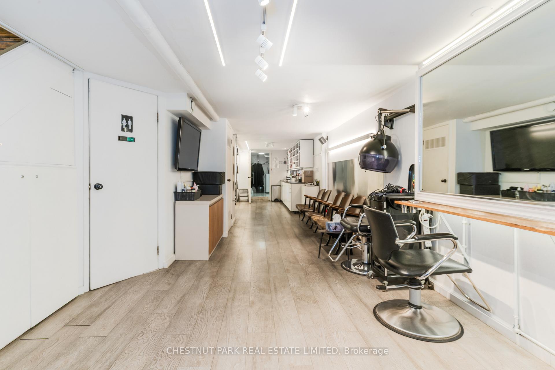 Photo 10 of 200 Ossington Avenue, Toronto, Trinity-Bellwoods — HOMEH