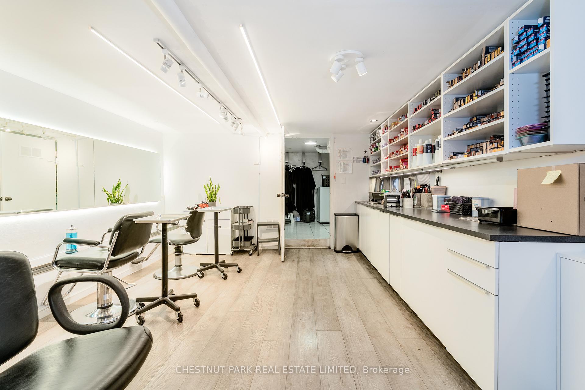 Photo 9 of 200 Ossington Avenue, Toronto, Trinity-Bellwoods — HOMEH
